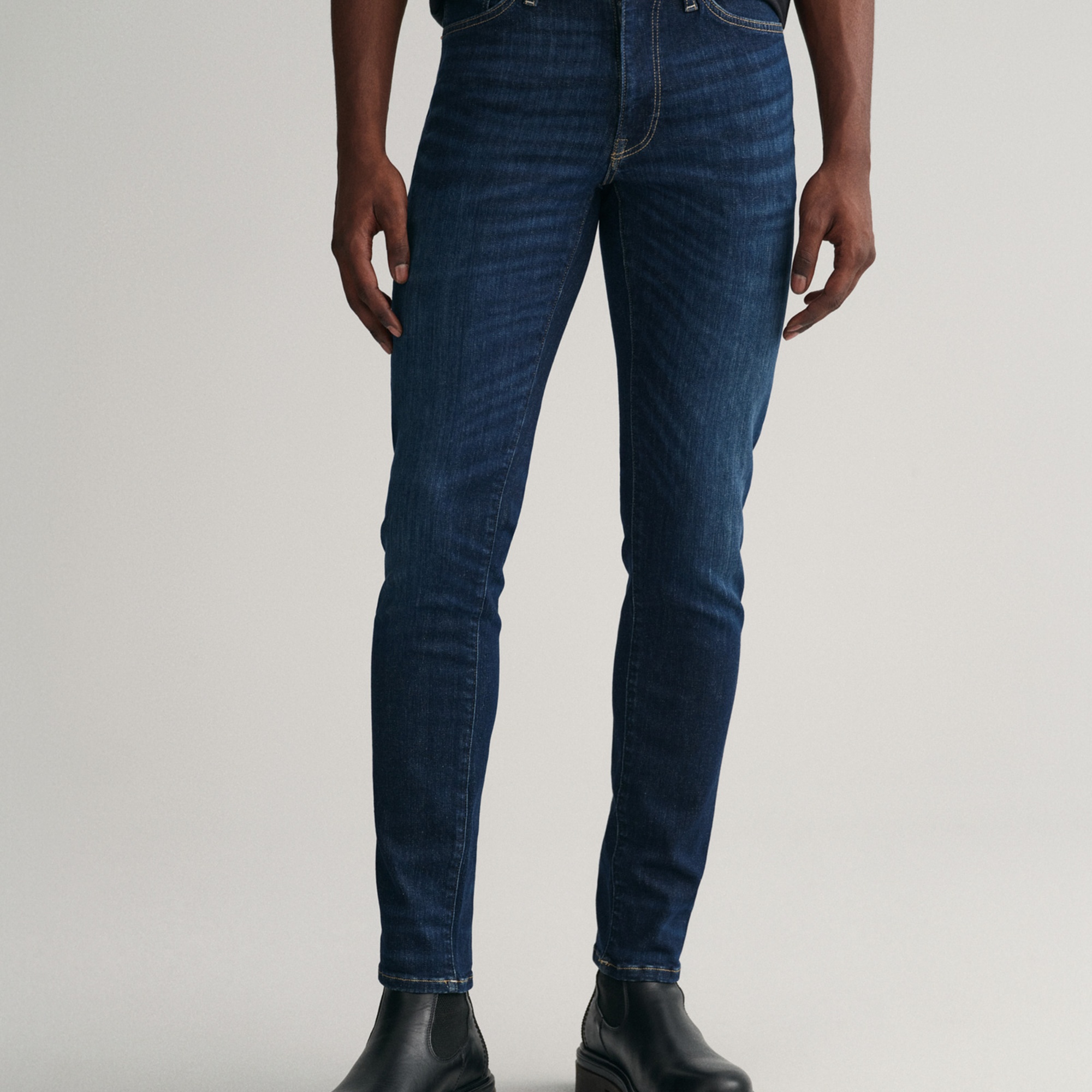 GANT Erkek Lacivert Extra Slim Fit Active Recover Jean