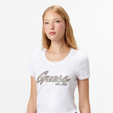  Guess Hot Slim Fit Kadın Beyaz T-Shirt