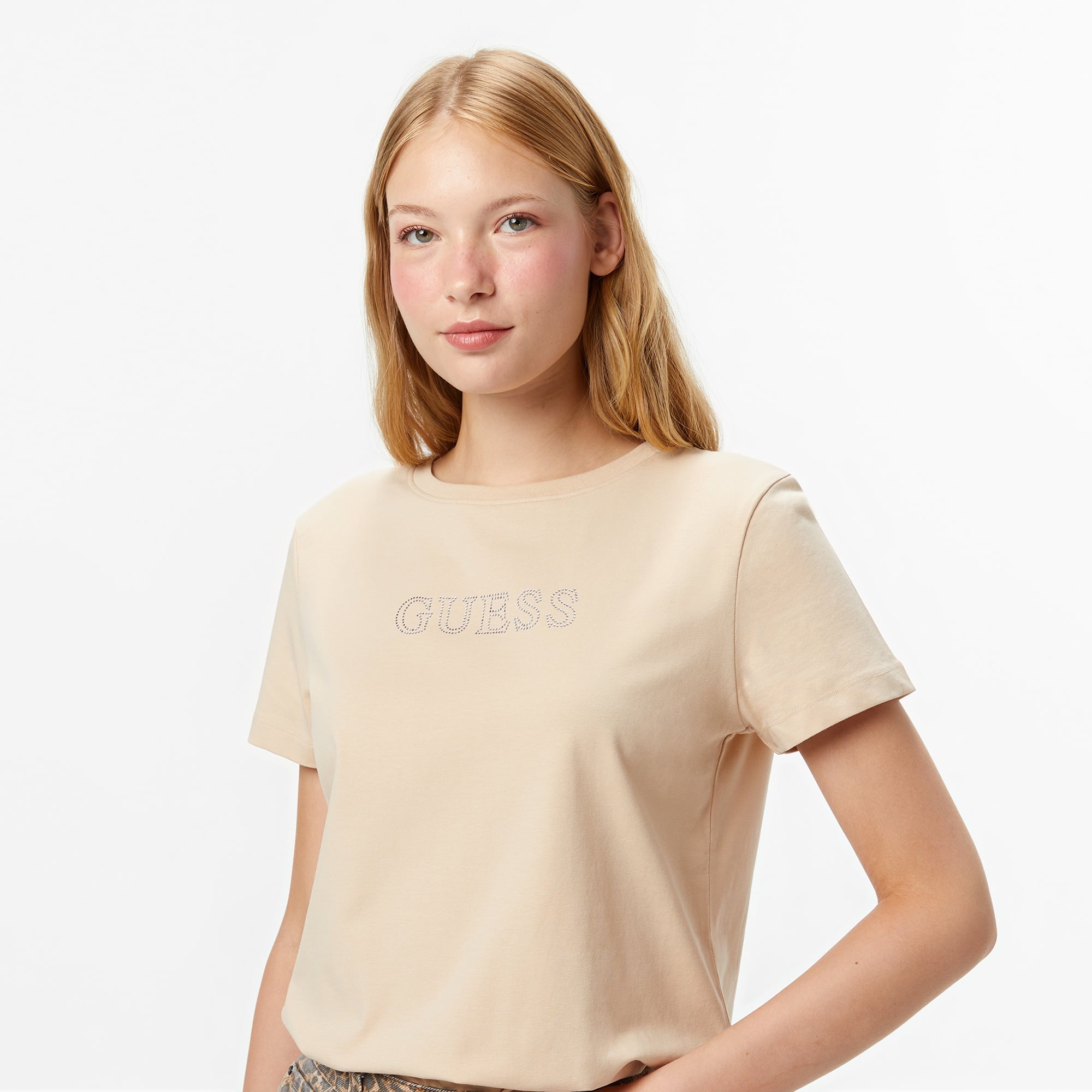 Guess Briana Regular Fit Kadın Bej T-Shirt