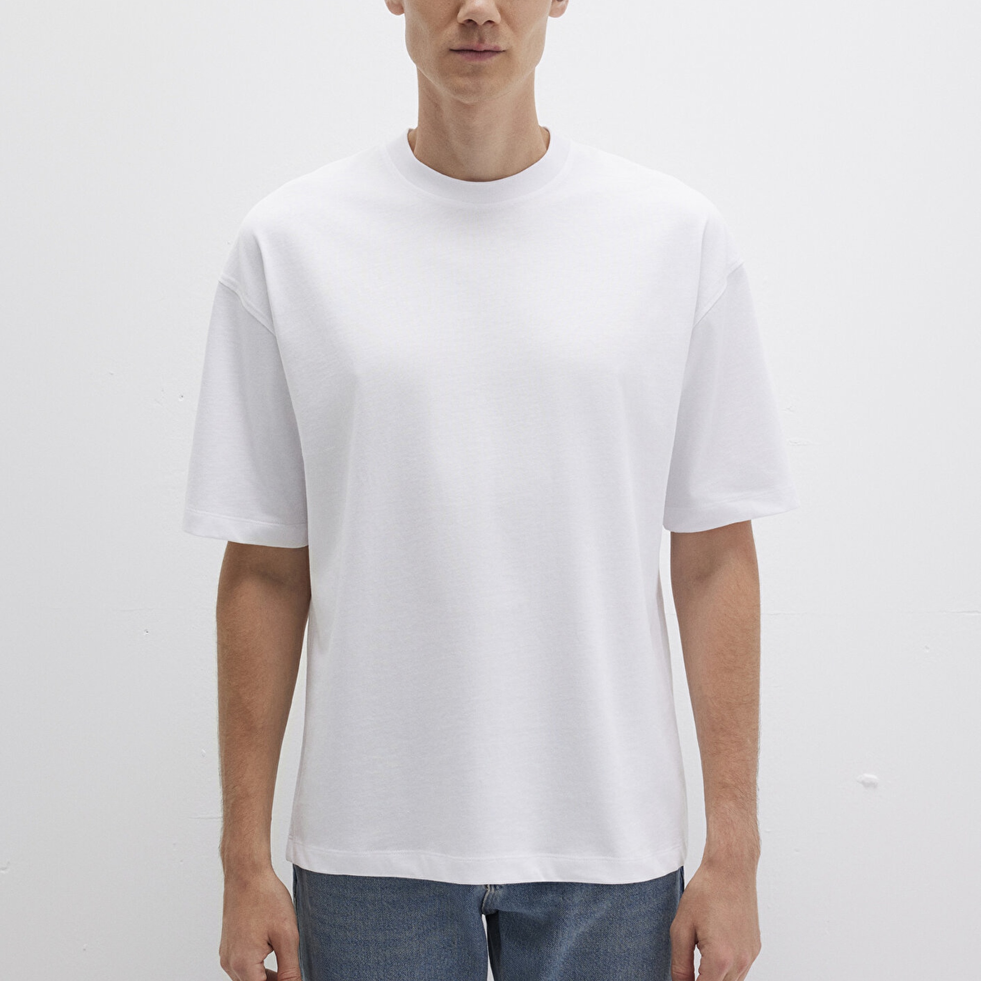 Mavi Bisiklet Yaka Siyah Basic Tişört Oversize / Geniş Kesim 0613113-620