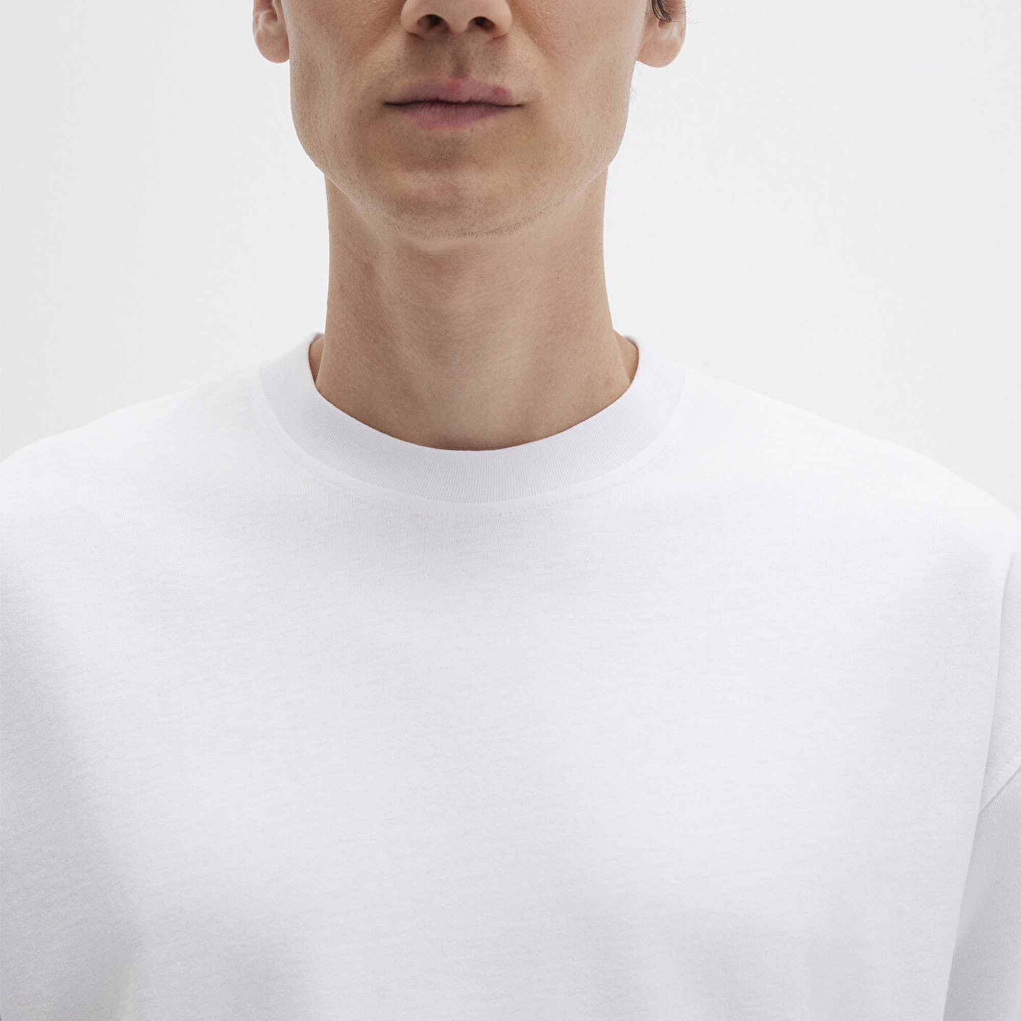 Mavi Bisiklet Yaka Siyah Basic Tişört Oversize / Geniş Kesim 0613113-620