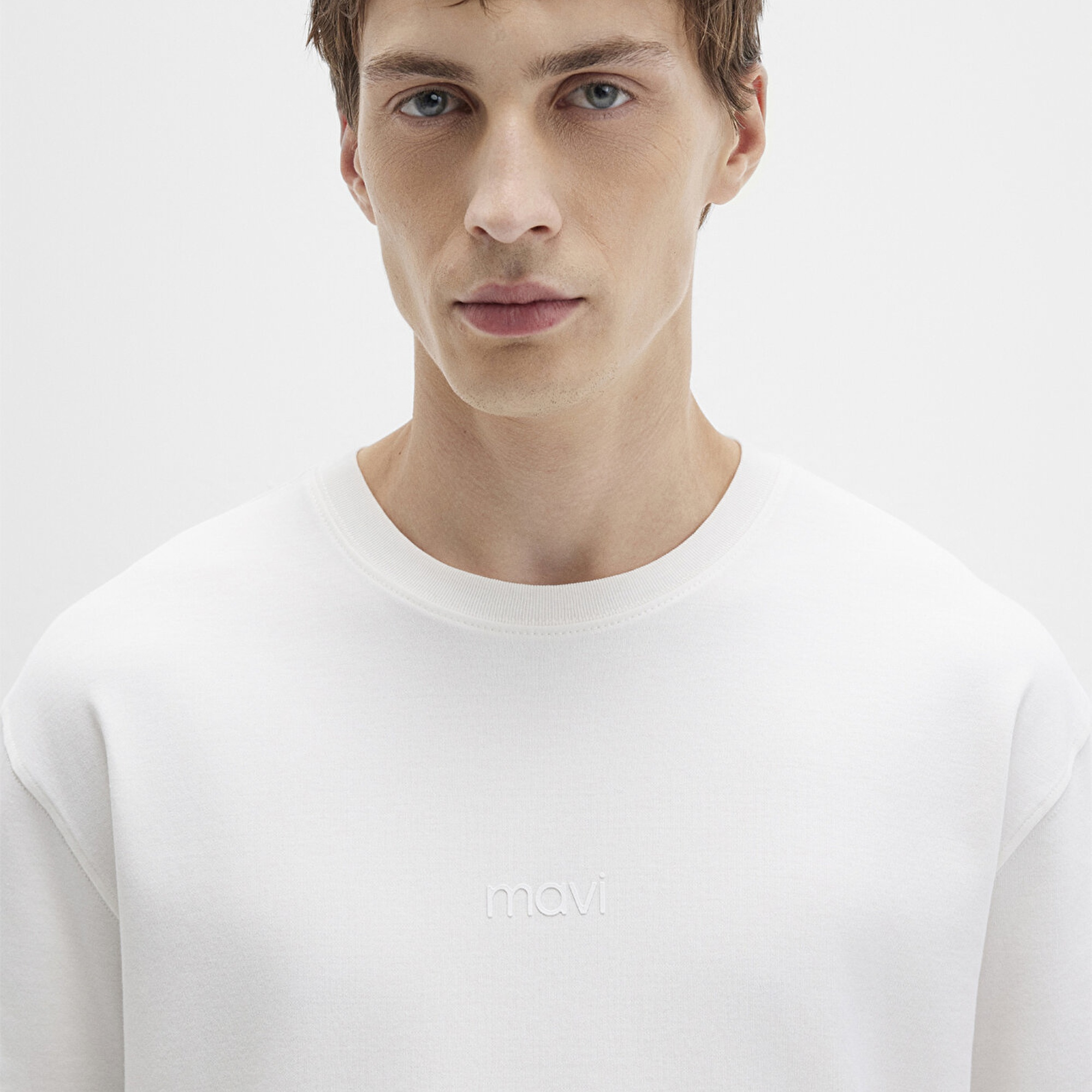 Mavi Mavi Logo Baskılı Beyaz Tişört Loose Fit / Bol Rahat Kesim 0613102-80194