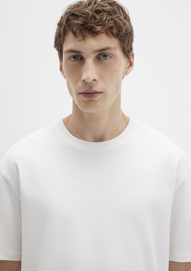  Mavi Mavi Logo Baskılı Beyaz Tişört Loose Fit / Bol Rahat Kesim 0613102-80194