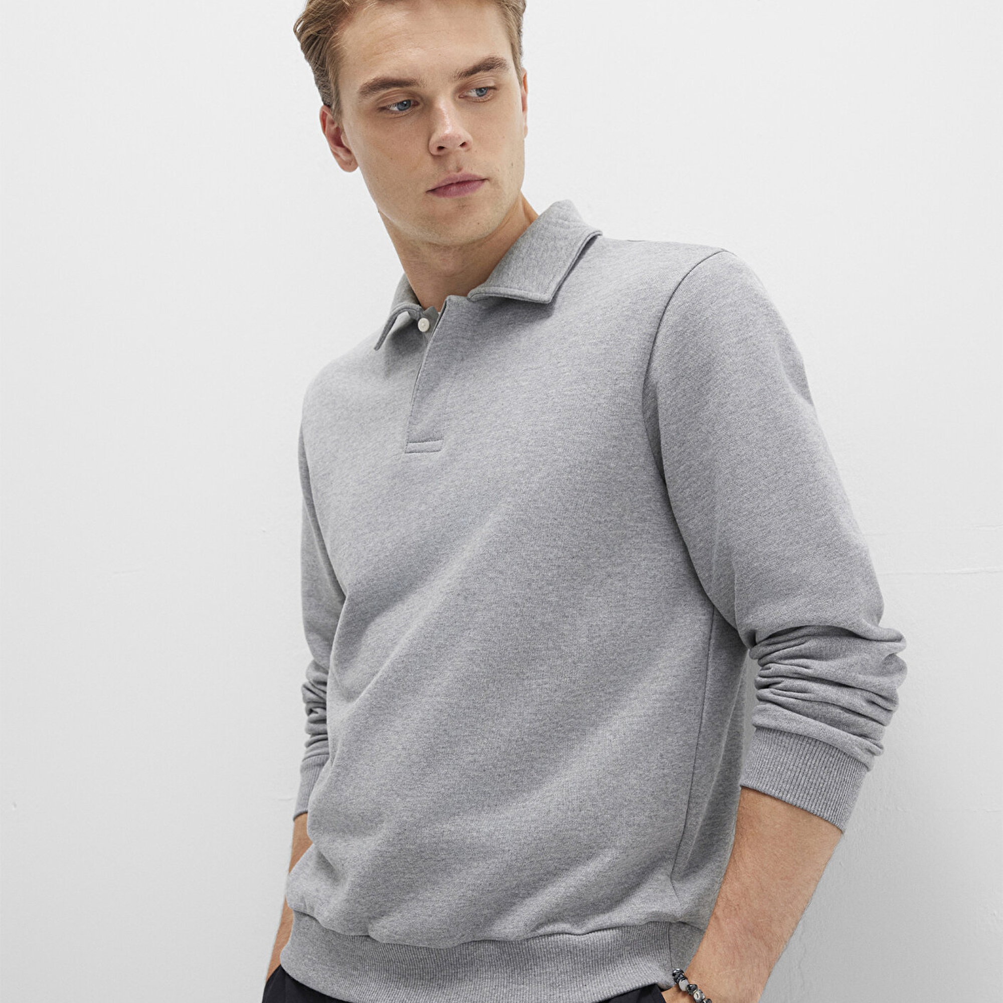 Mavi Siyah Bileklik 0912090-900