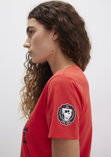  Mavi Snoopy Baskılı Kırmızı Tişört Slim Fit / Dar Kesim 1613670-83870