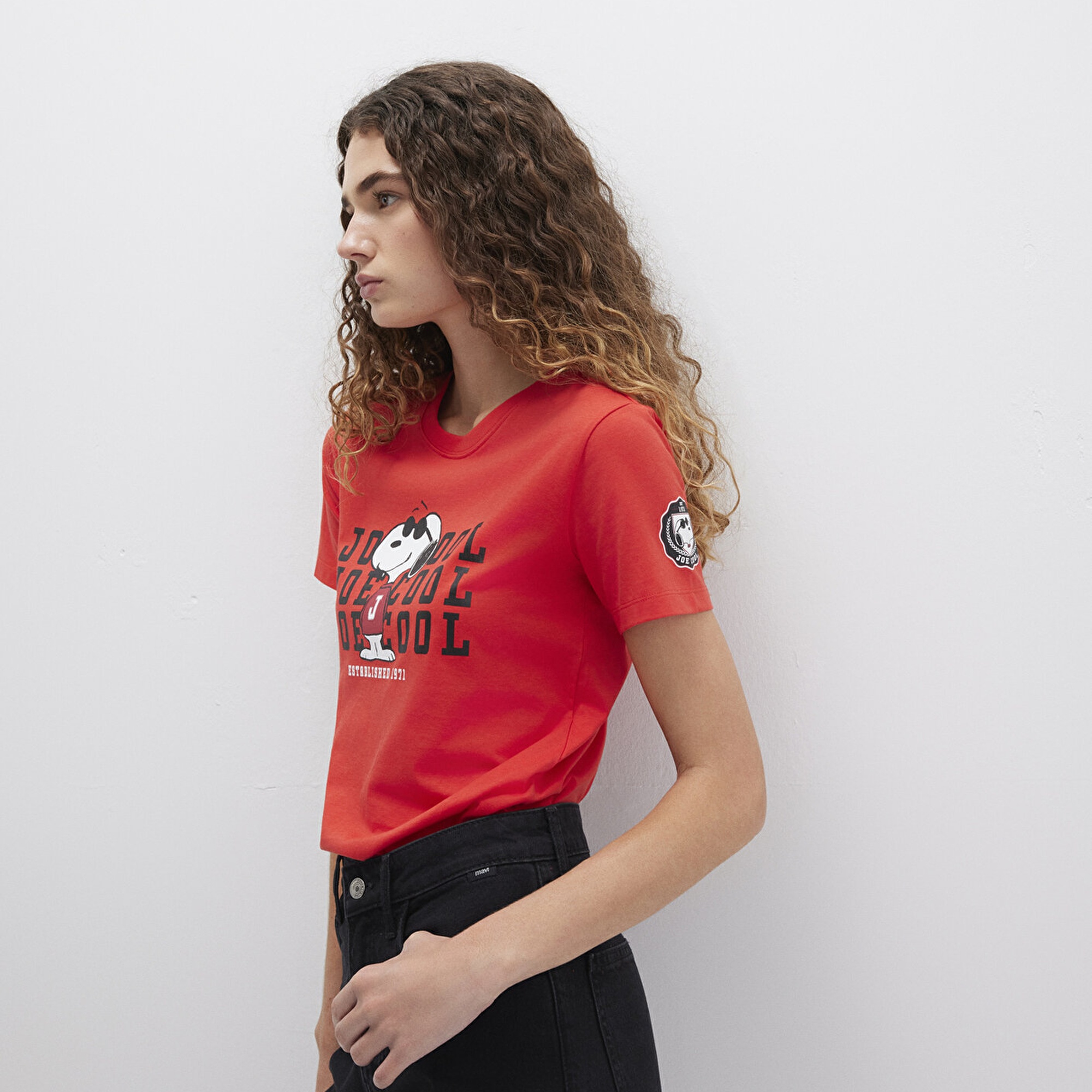 Mavi Snoopy Baskılı Kırmızı Tişört Slim Fit / Dar Kesim 1613670-83870