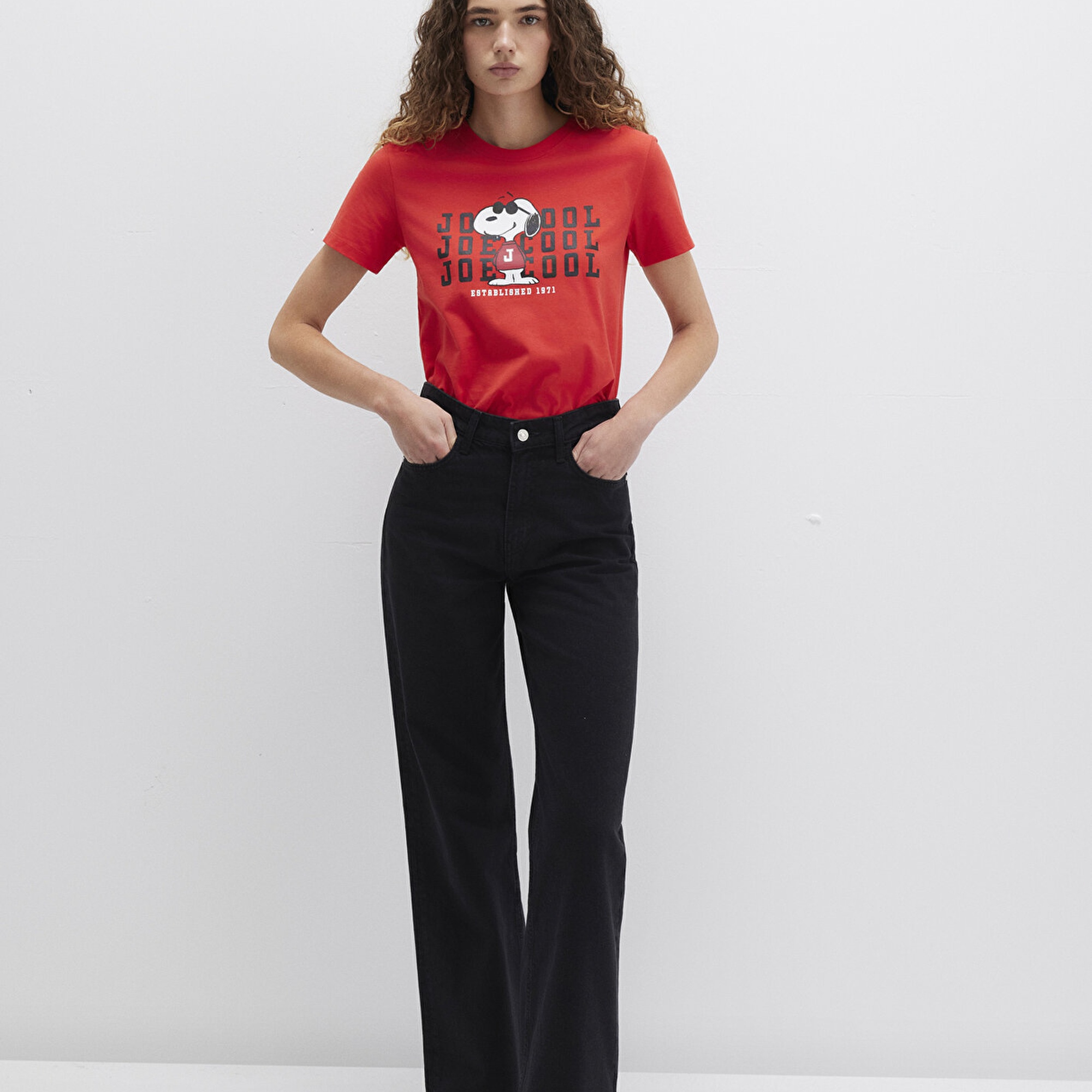 Mavi Snoopy Baskılı Kırmızı Tişört Slim Fit / Dar Kesim 1613670-83870