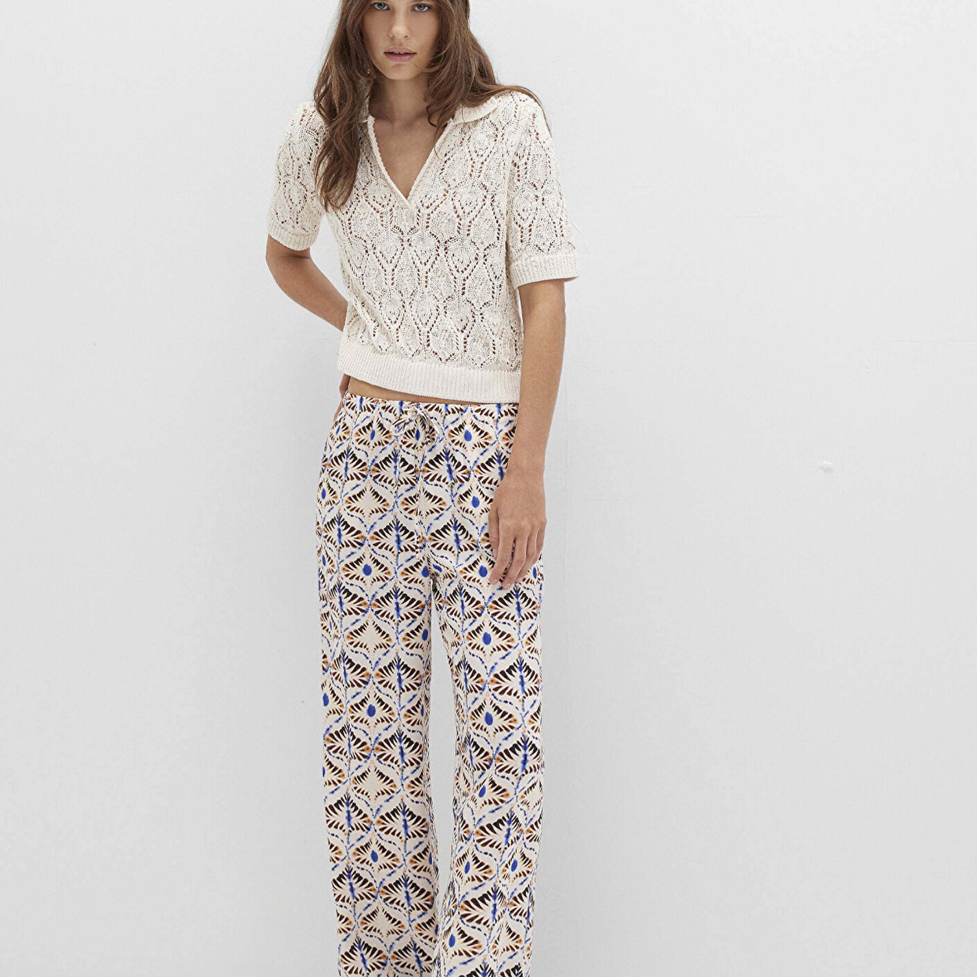 Mavi Etnik Baskılı Bej Pantolon 1011123-91008