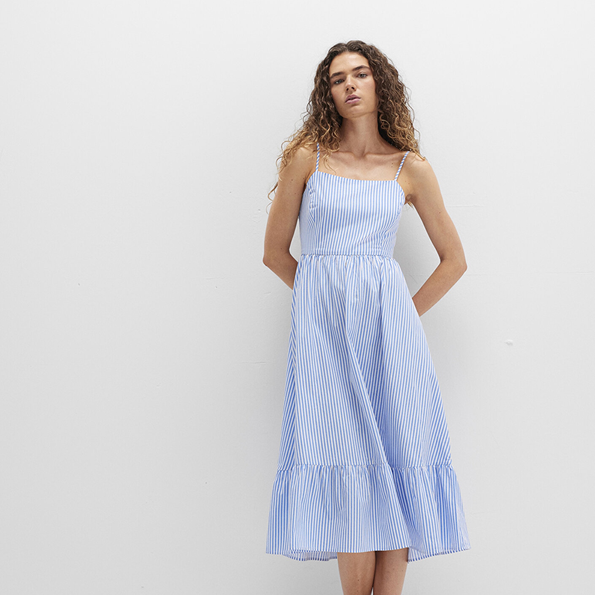 Mavi Fiyonk Detaylı Çizgili Mavi Elbise 1310795-86599