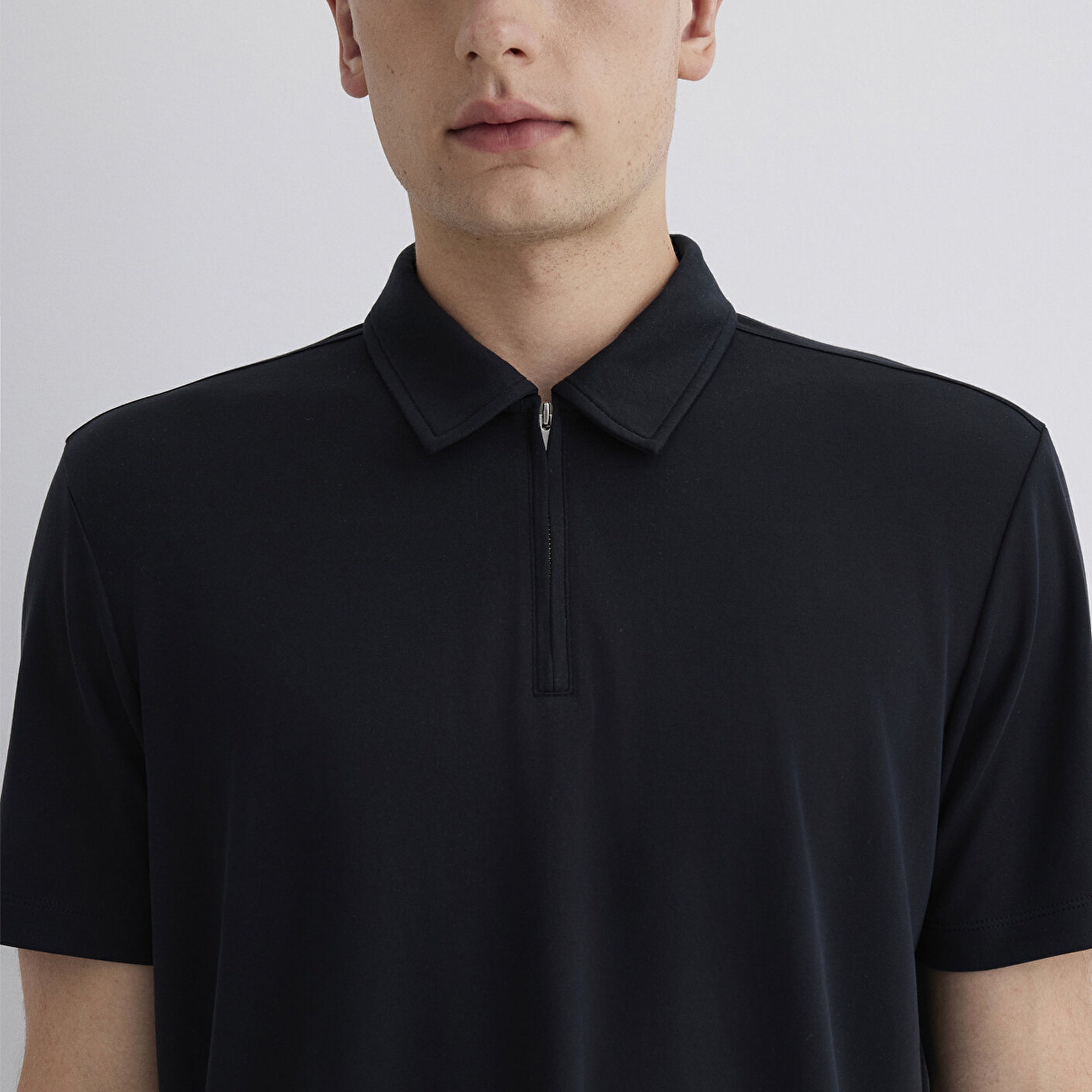 Mavi Yarı Fermuarlı Siyah Polo Tişört Regular Fit / Normal Kesim 0613007-900