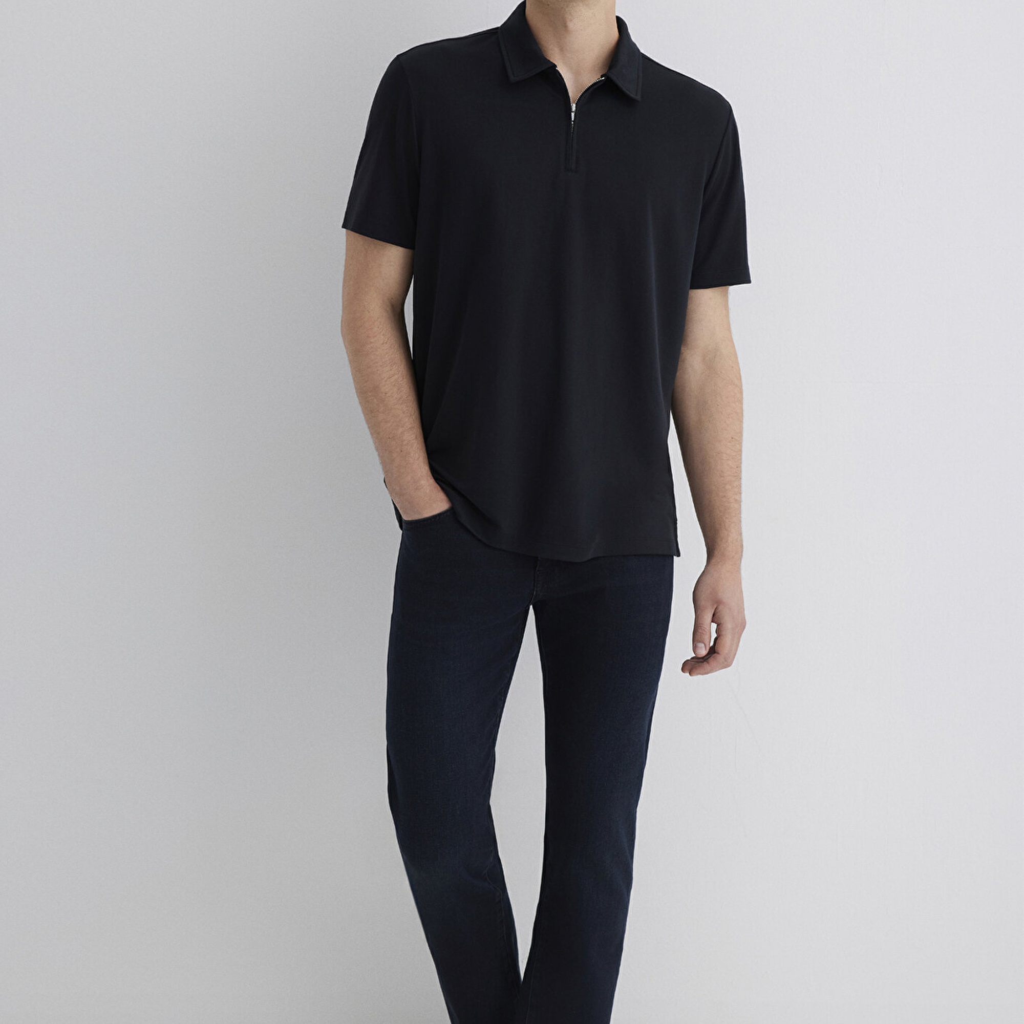 Mavi Yarı Fermuarlı Siyah Polo Tişört Regular Fit / Normal Kesim 0613007-900