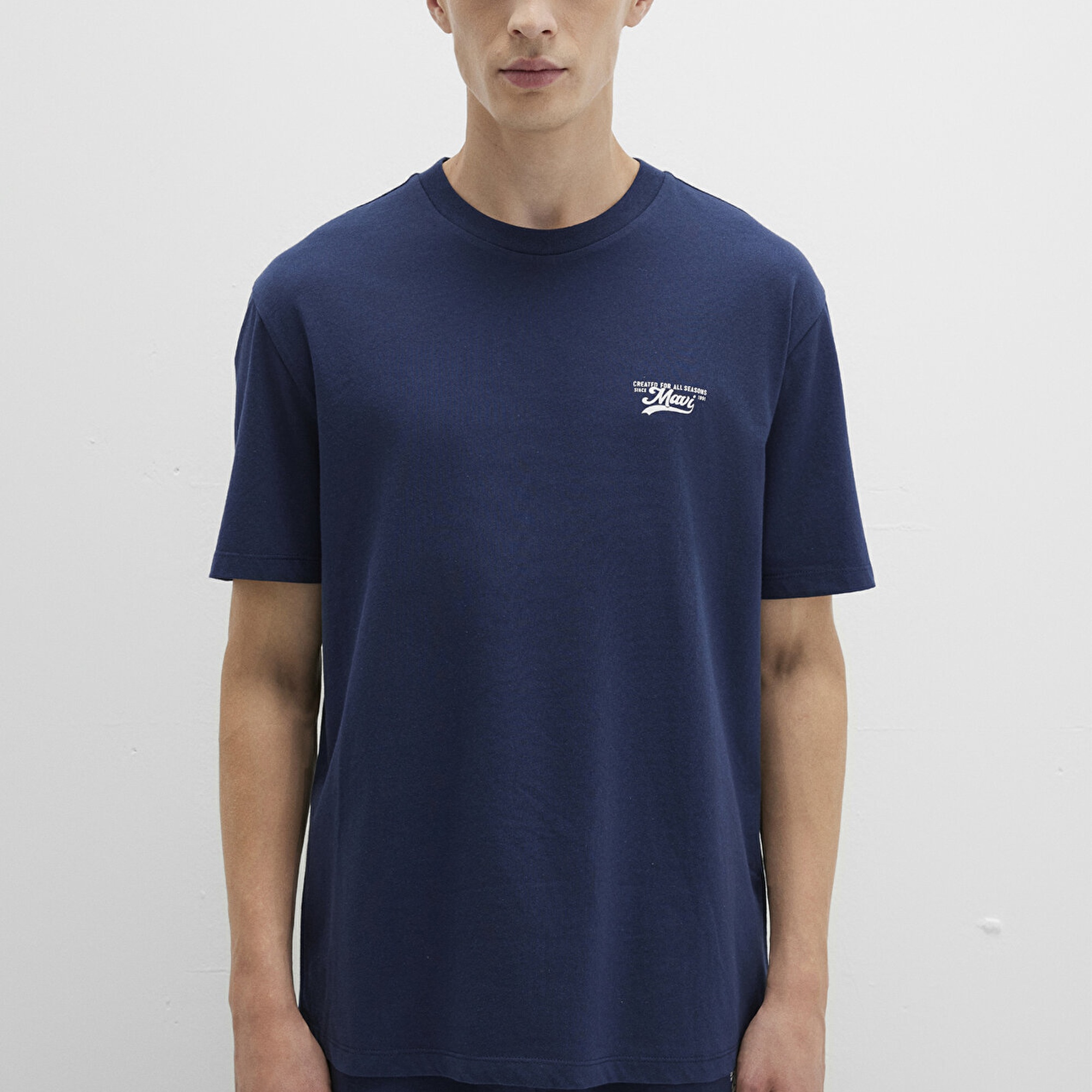 Mavi Mavi Baskılı Lacivert Tişört Loose Fit / Bol Rahat Kesim 0612840-70497
