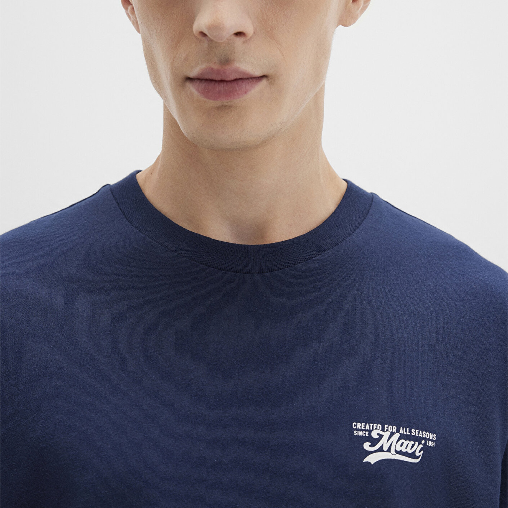 Mavi Mavi Baskılı Lacivert Tişört Loose Fit / Bol Rahat Kesim 0612840-70497