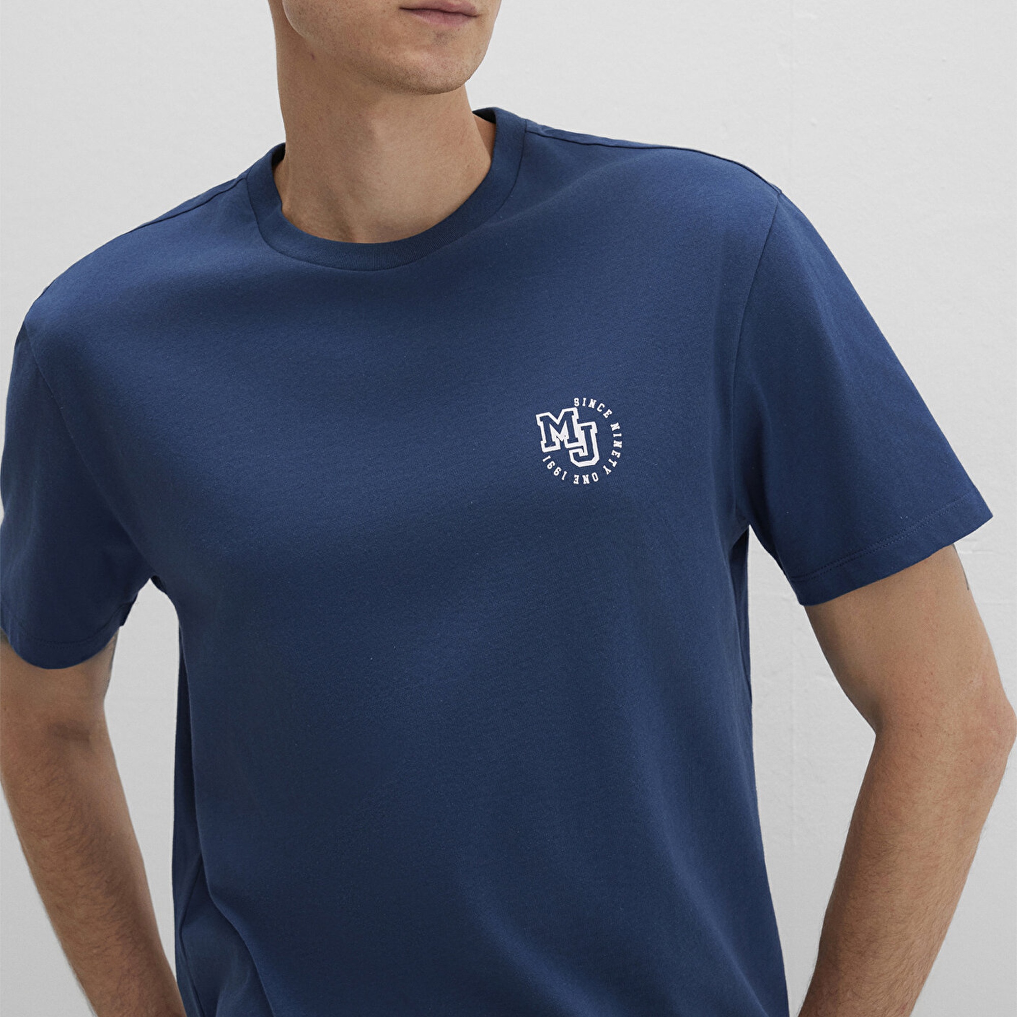 Mavi MJ Logo Baskılı Lacivert Tişört Loose Fit / Bol Rahat Kesim 0612839-89287