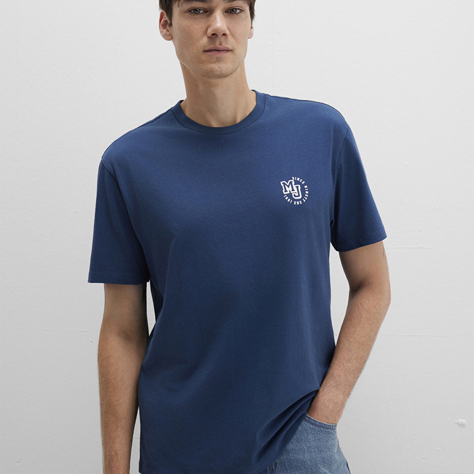 Mavi MJ Logo Baskılı Lacivert Tişört Loose Fit / Bol Rahat Kesim 0612839-89287