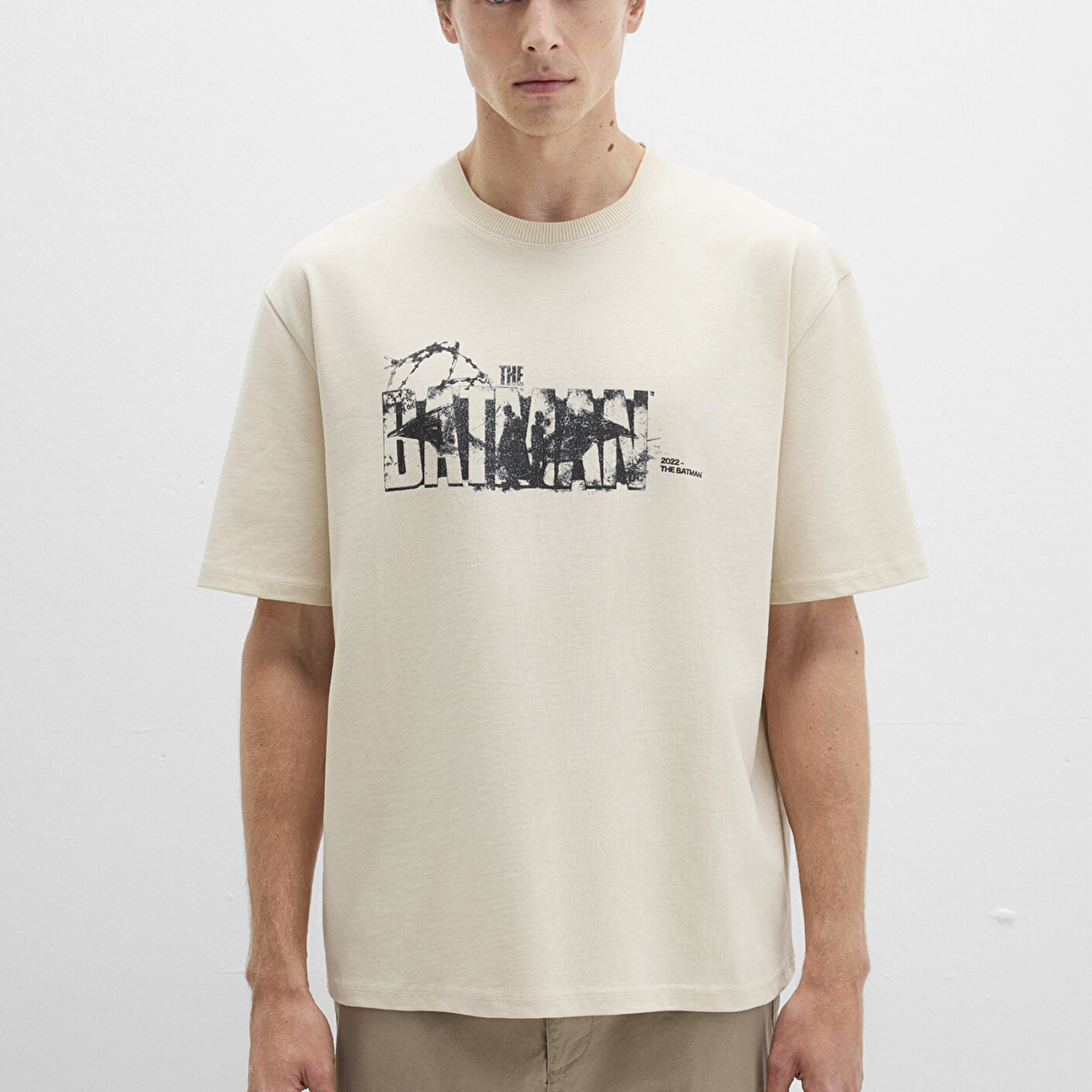 Mavi Batman Baskılı Bej Tişört Relaxed Fit / Rahat Kesim 0612919-70065