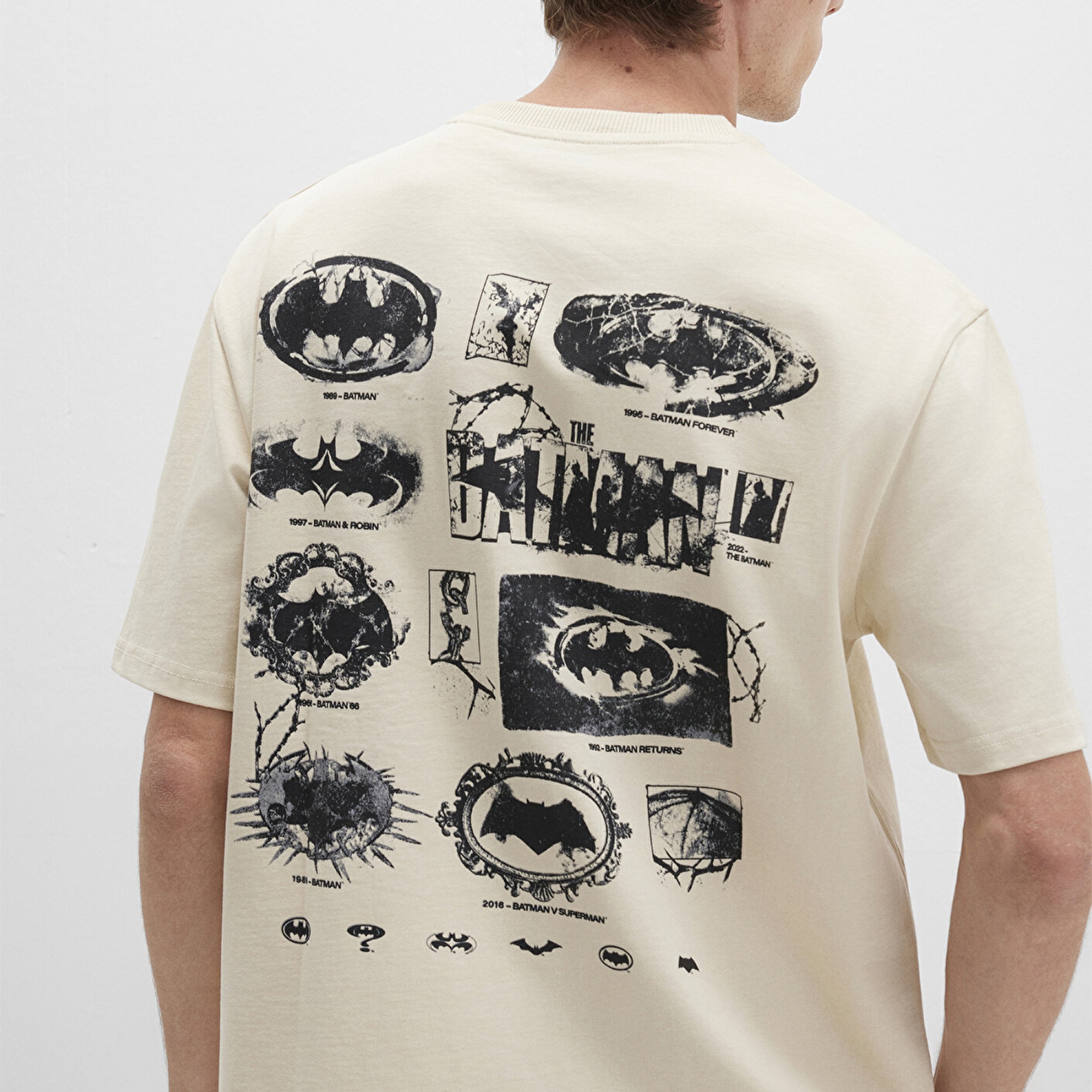 Mavi Batman Baskılı Bej Tişört Relaxed Fit / Rahat Kesim 0612919-70065