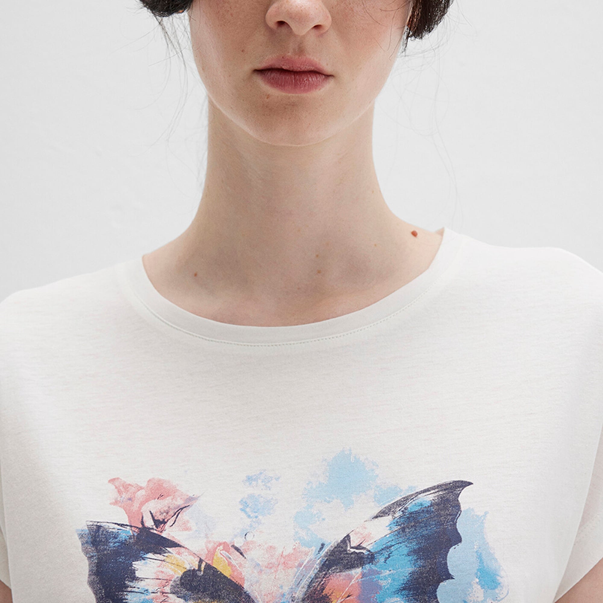 Mavi Kelebek Baksılı Beyaz Tişört Regular Fit / Normal Kesim 1613457-80194