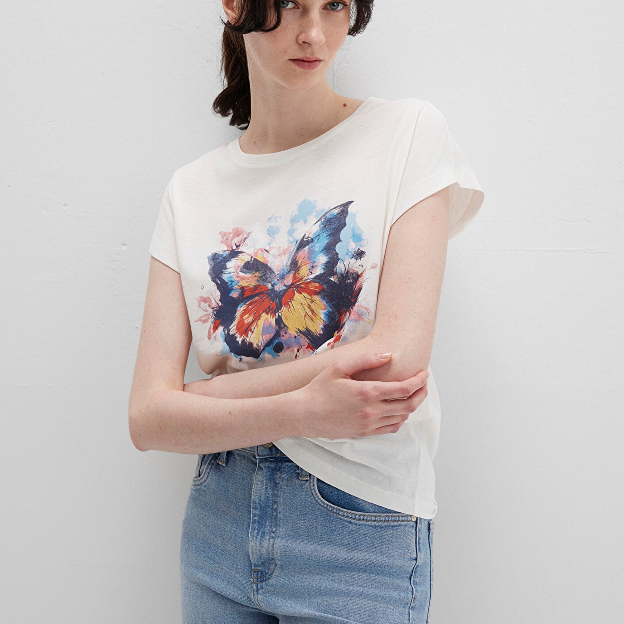 Mavi Kelebek Baksılı Beyaz Tişört Regular Fit / Normal Kesim 1613457-80194