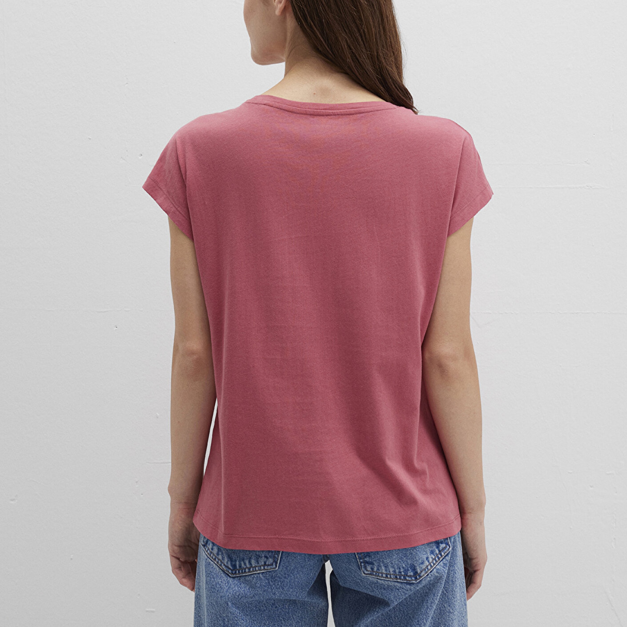 Mavi Çiçek Baskılı Pembe Tişört Regular Fit / Normal Kesim 1613480-71104