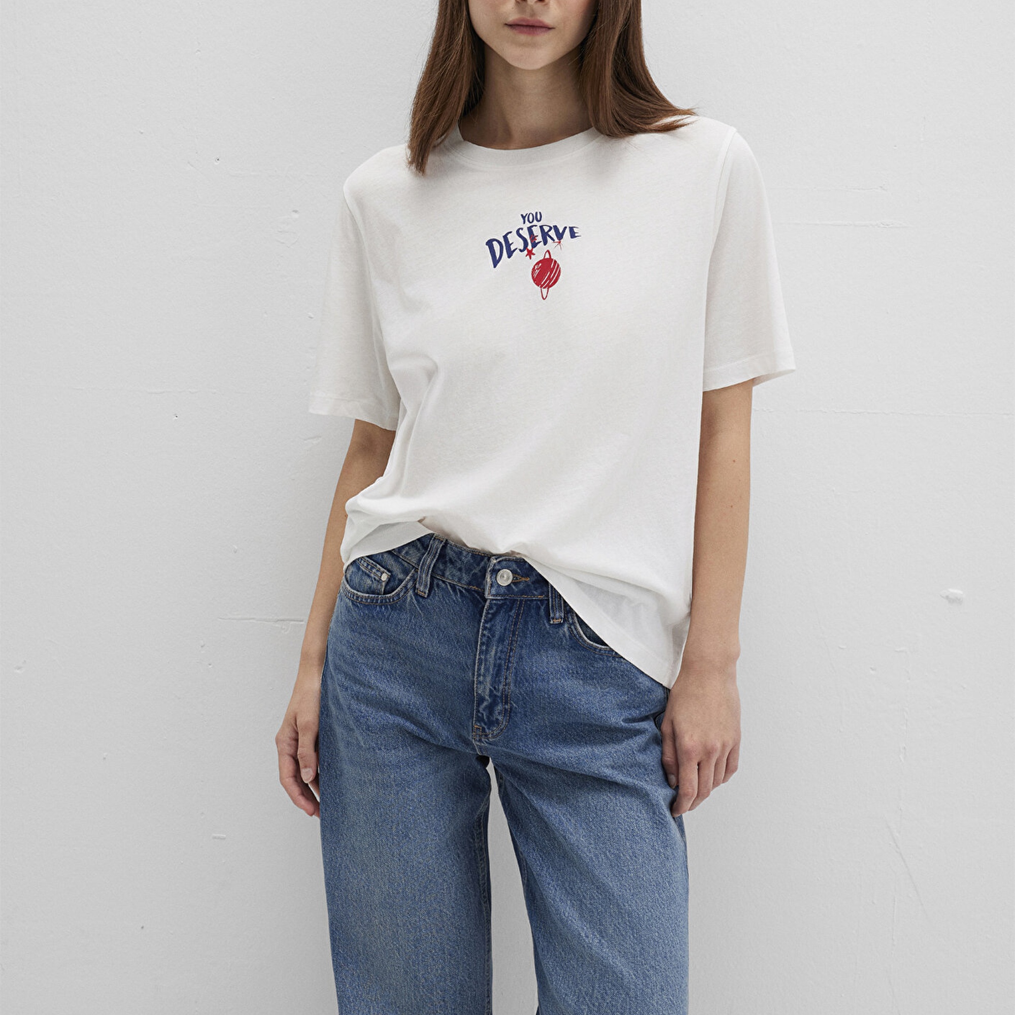 Mavi Gezegen Baksılı Beyaz Tişört Regular Fit / Normal Kesim 1613522-70057