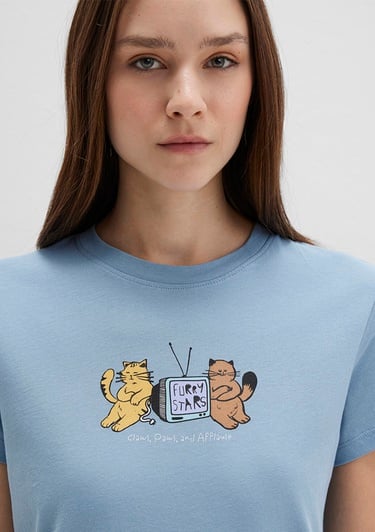  Mavi Kedi Baskılı Mavi Tişört Semi Slim Fit / Yarı Dar Kesim 1613472-88024