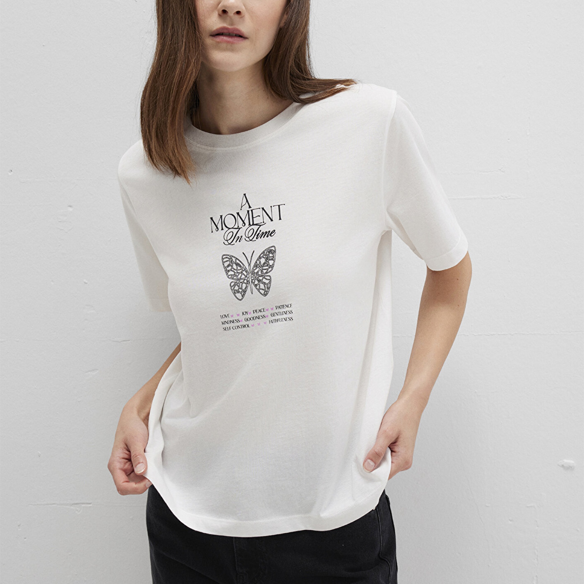 Mavi Kelebek Baskılı Beyaz Tişört Regular Fit / Normal Kesim 1613462-70057