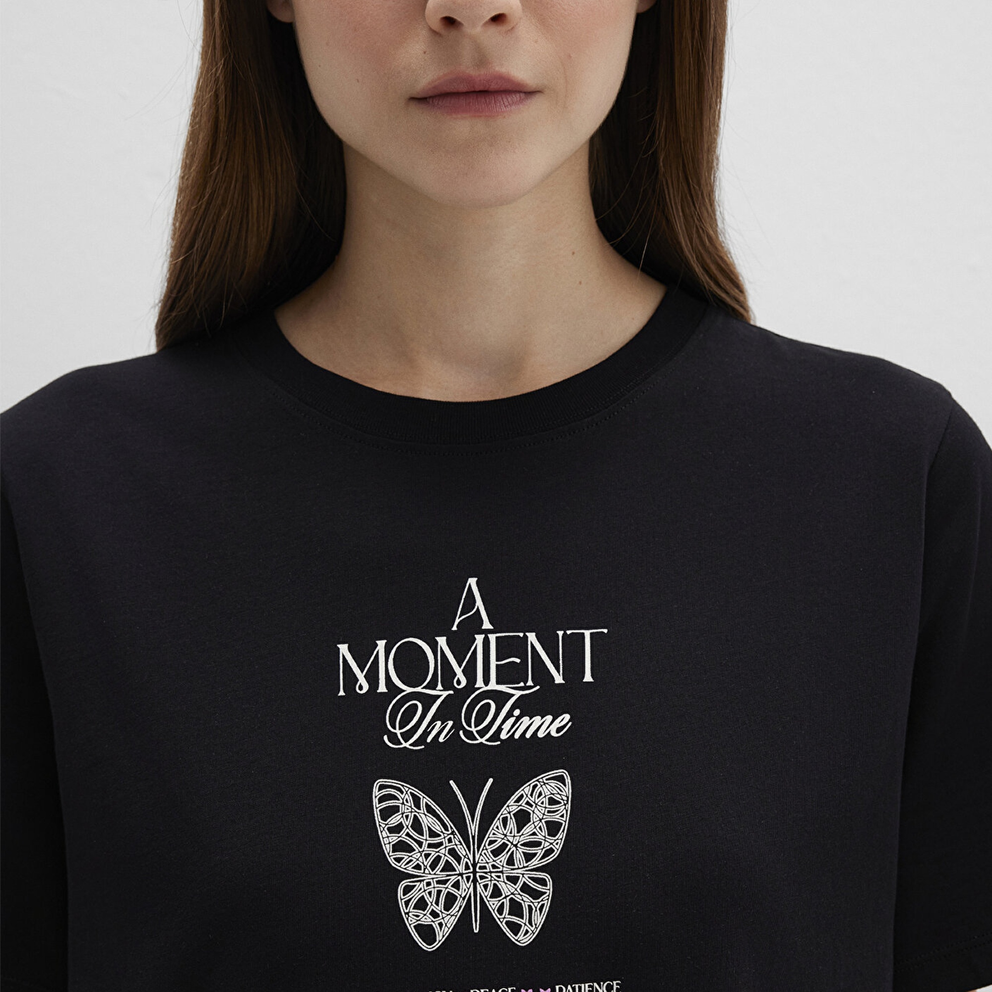 Mavi Kelebek Baskılı Siyah Tişört Regular Fit / Normal Kesim 1613462-900