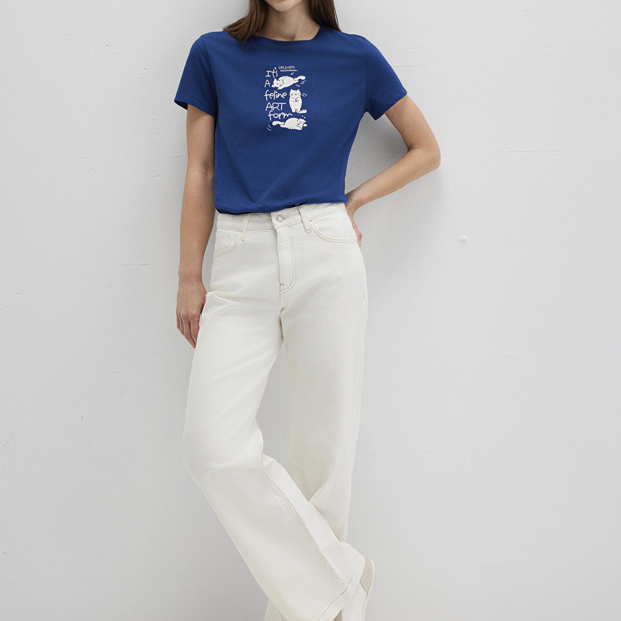 Mavi Kedi Baskılı Lacivert Tişört Semi Slim Fit / Yarı Dar Kesim 1613471-82625