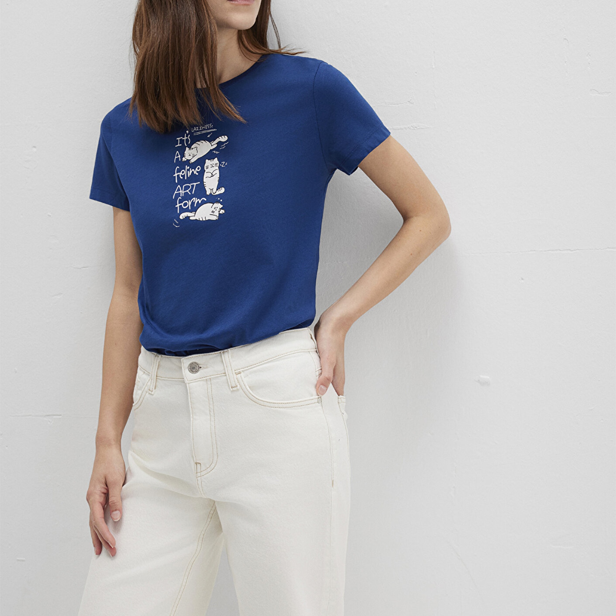 Mavi Kedi Baskılı Lacivert Tişört Semi Slim Fit / Yarı Dar Kesim 1613471-82625