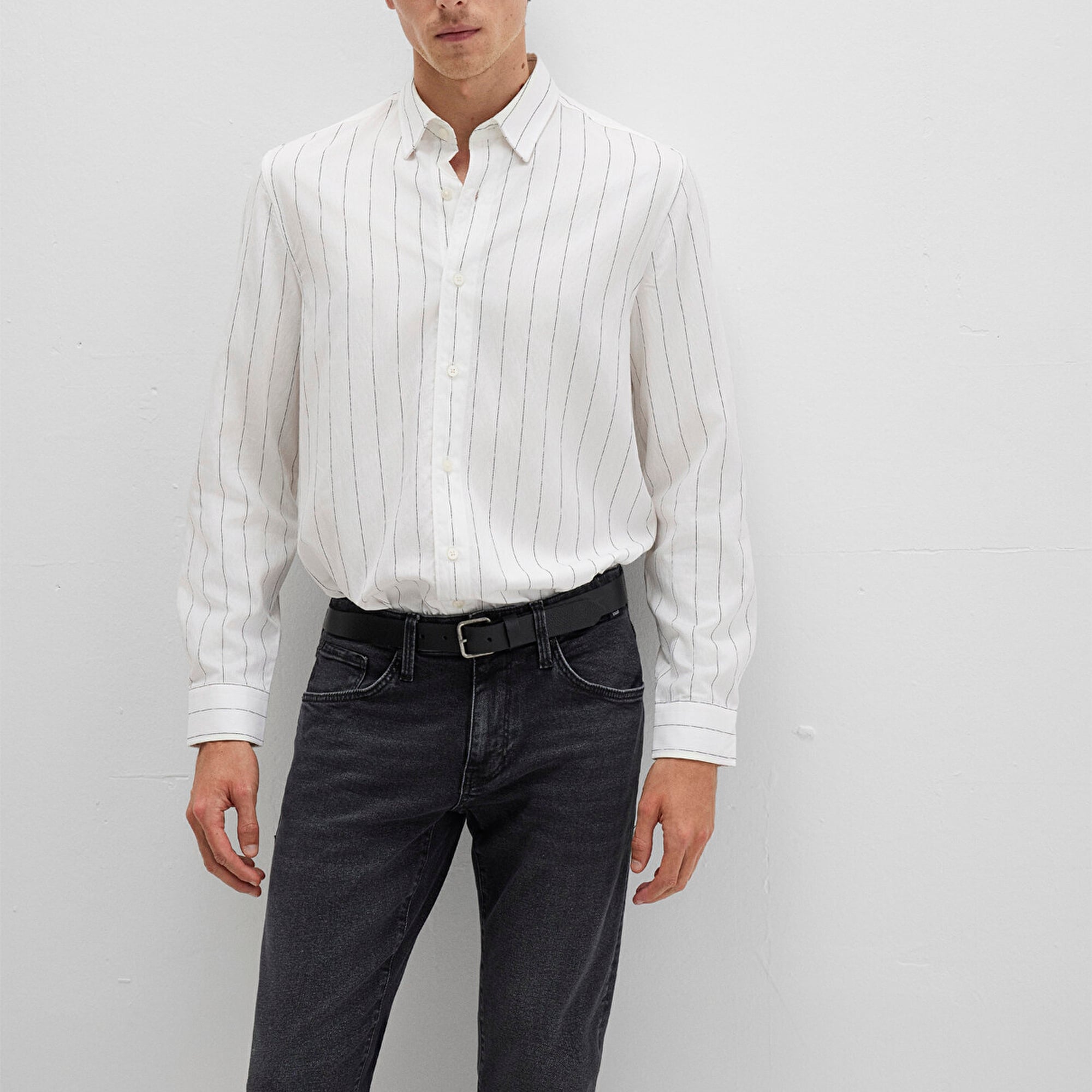 Mavi Çizgili Beyaz Gömlek Regular Fit / Normal Kesim 0211665-90898