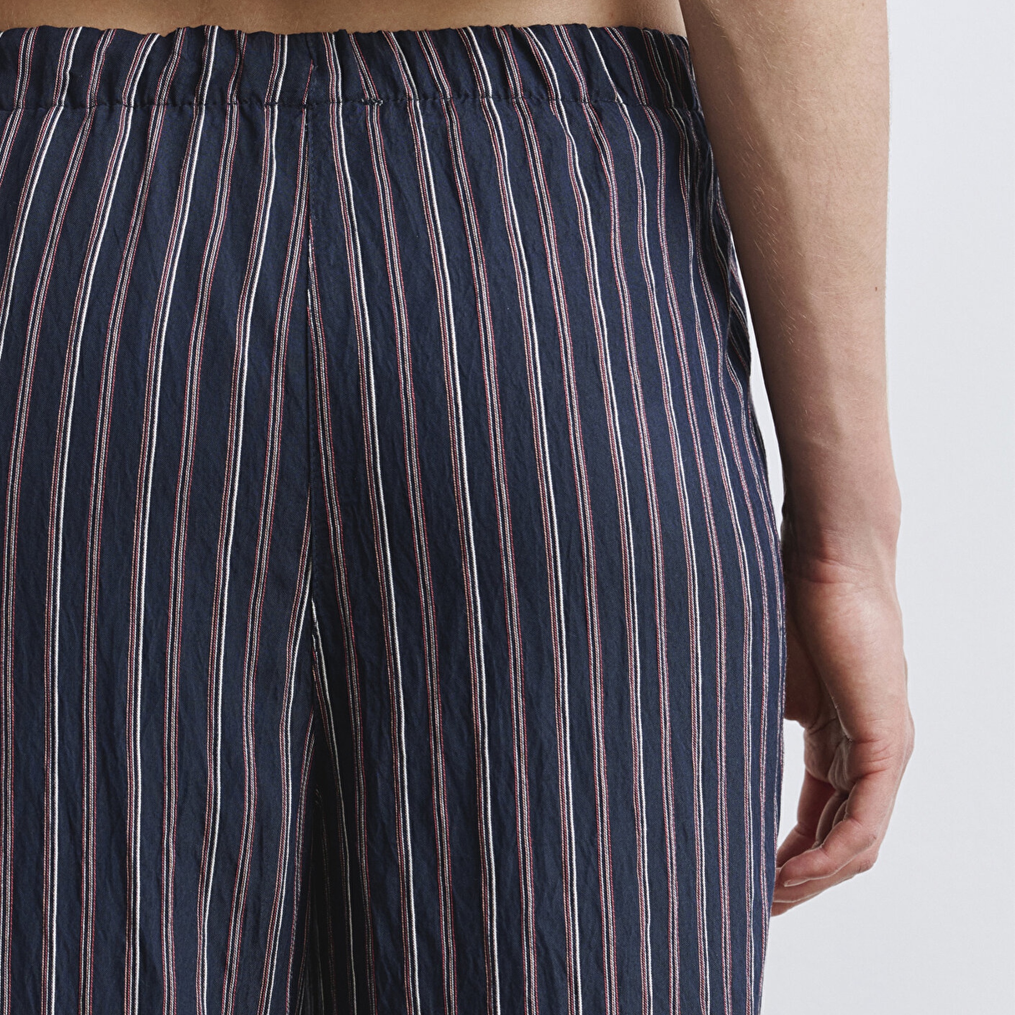 Mavi Çizgili Lacivert Pantolon 1011024-89853