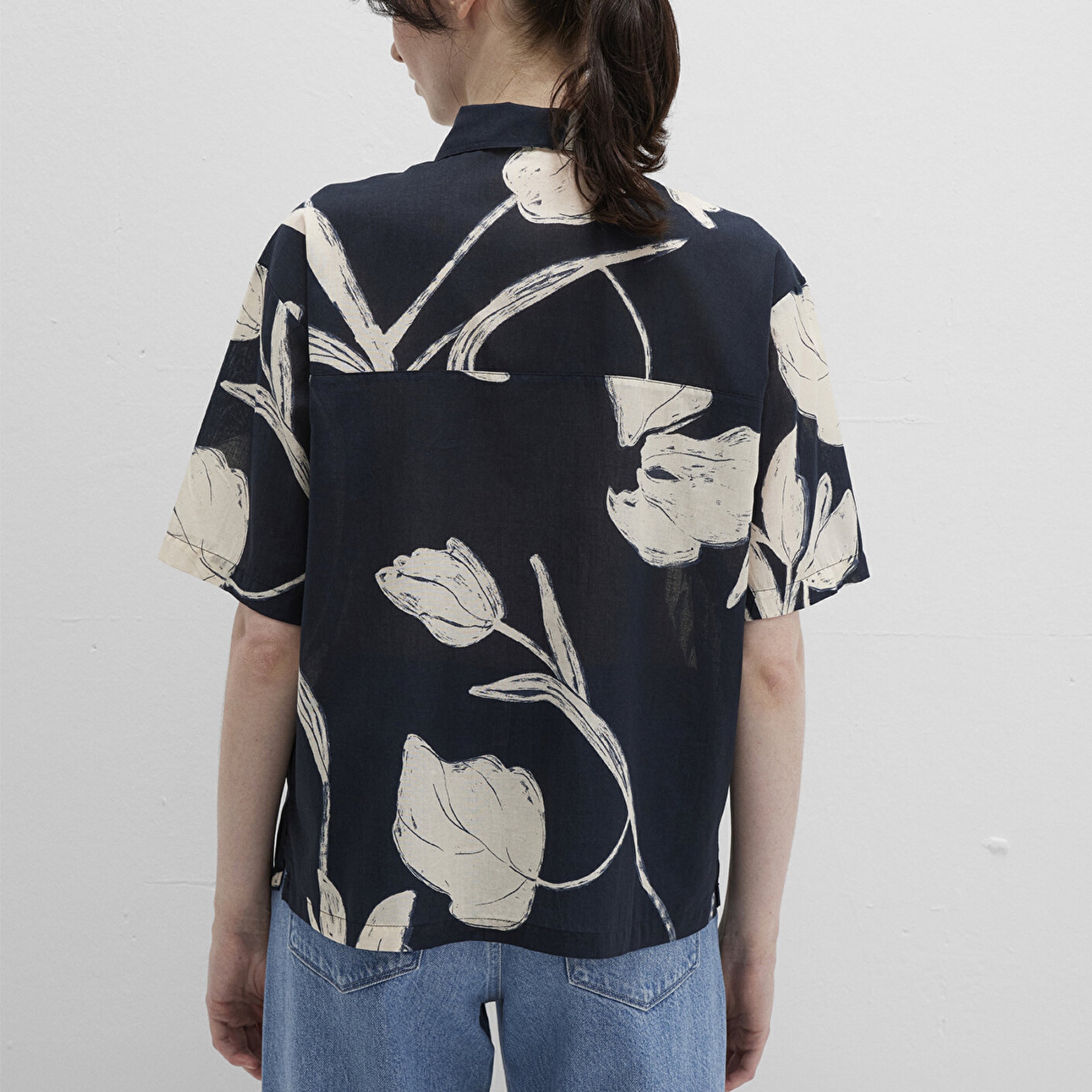 Mavi Baskılı Siyah Gömlek Loose Fit / Bol Rahat Kesim 1211187-90716