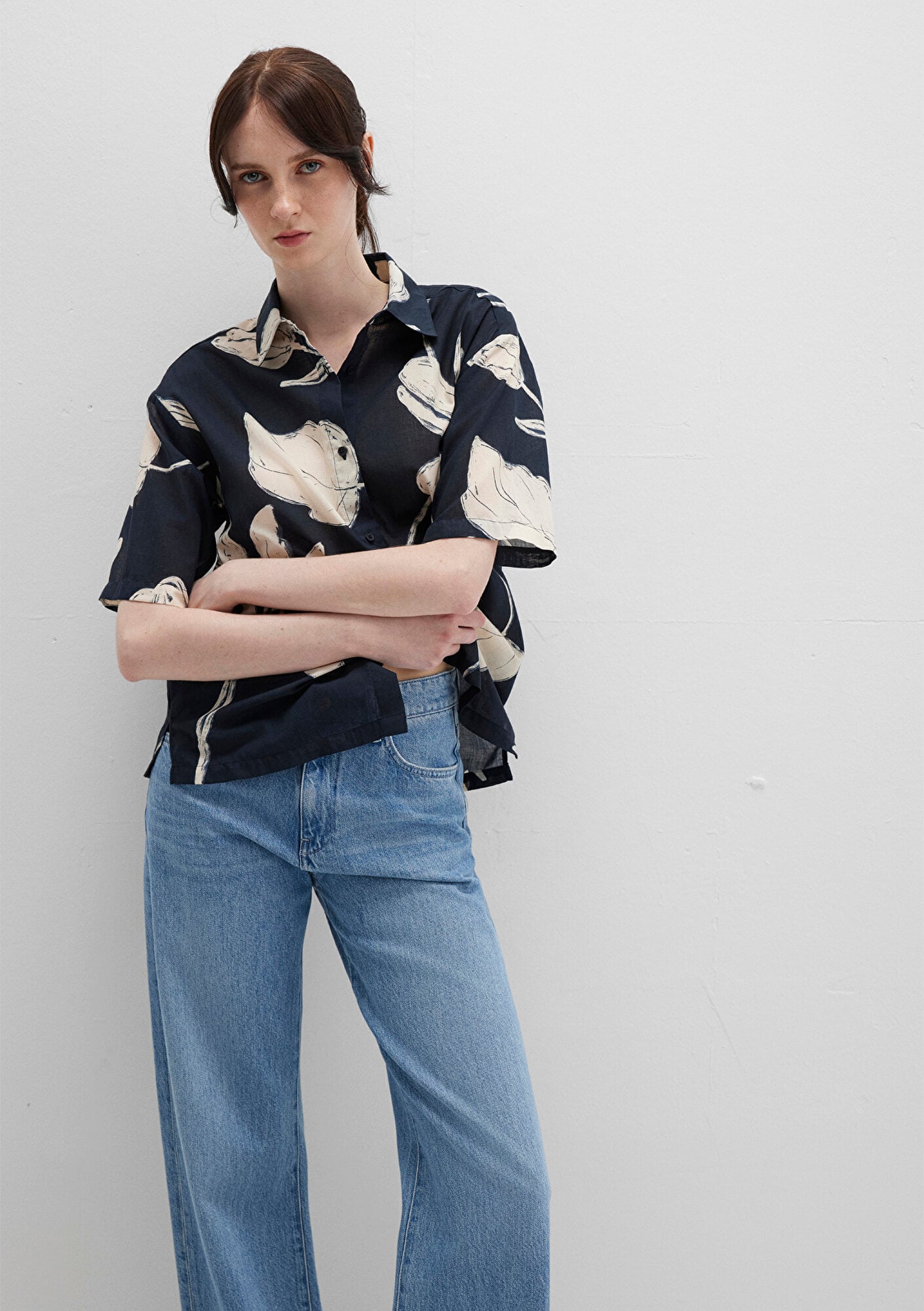  Mavi Baskılı Siyah Gömlek Loose Fit / Bol Rahat Kesim 1211187-90716