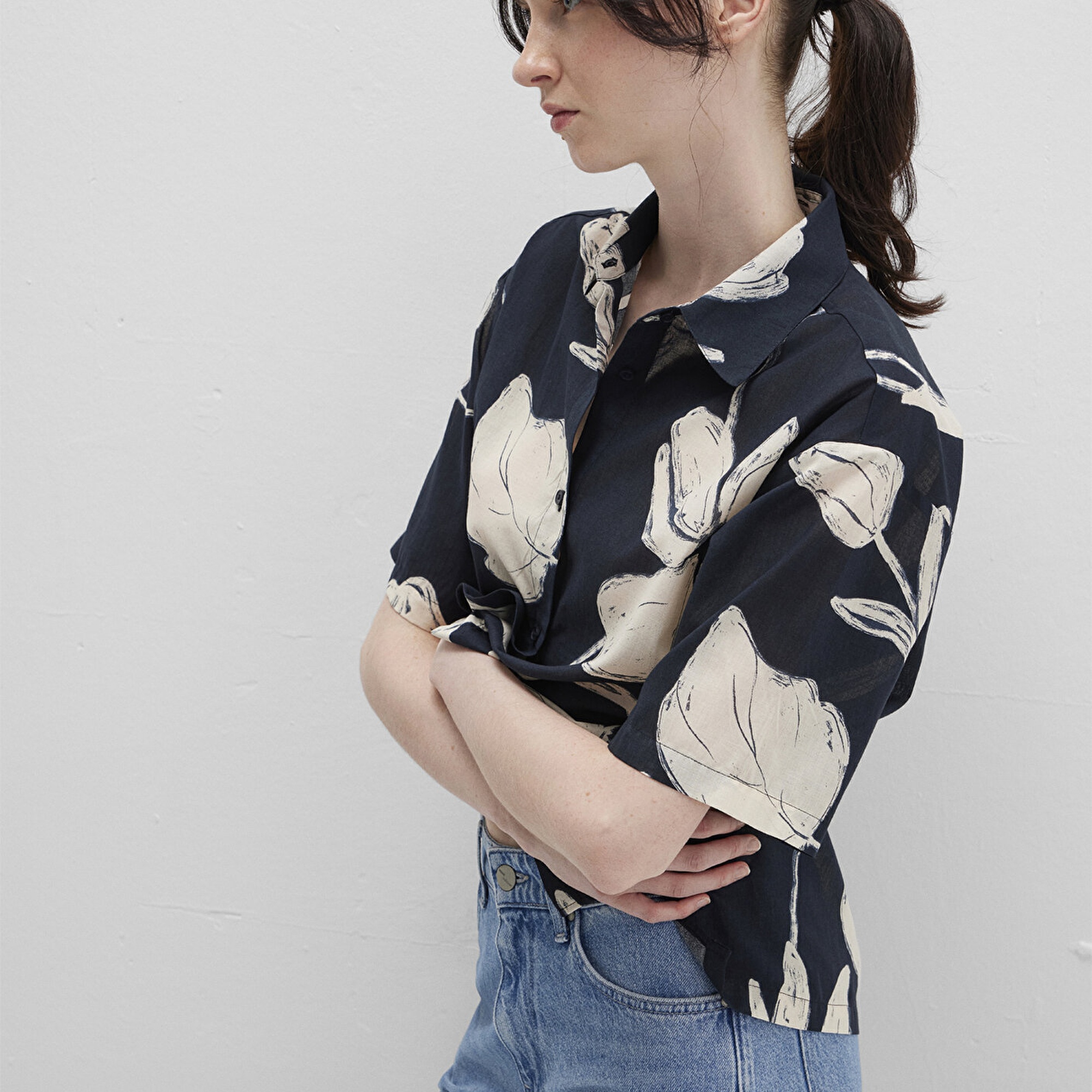 Mavi Baskılı Siyah Gömlek Loose Fit / Bol Rahat Kesim 1211187-90716