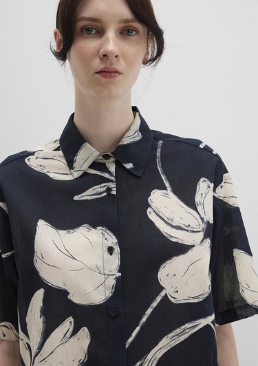  Mavi Baskılı Siyah Gömlek Loose Fit / Bol Rahat Kesim 1211187-90716