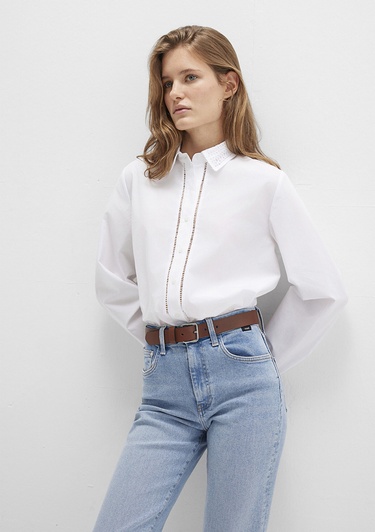  Mavi Nakışlı Şerit Detaylı Beyaz Gömlek Regular Fit / Normal Kesim 1211174-70057