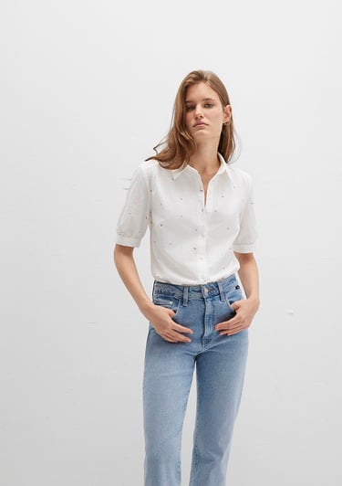  Mavi Çiçek Baskılı Beyaz Gömlek Fitted / Vücuda Oturan Kesim 1210060-90701