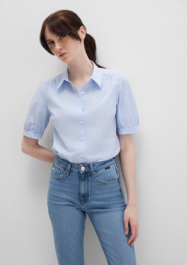  Mavi Kısa Kollu Çizgili Mavi Gömlek Fitted / Vücuda Oturan Kesim 1210060-90700