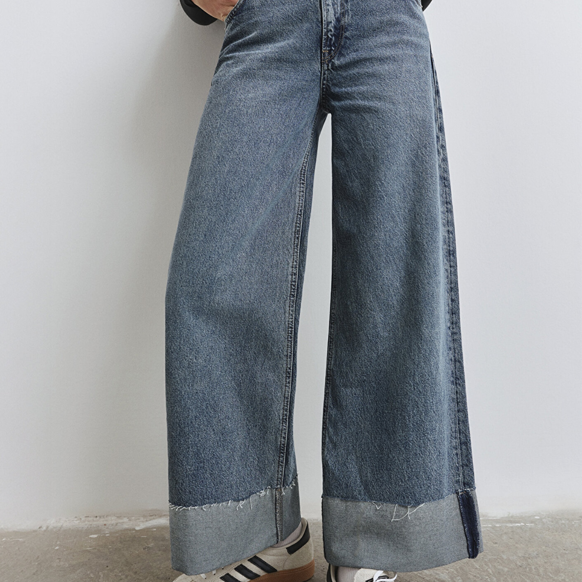 Mavi Emilia Classic Denim Puslu Koyu Mavi Jean Pantolon 1012641-90118