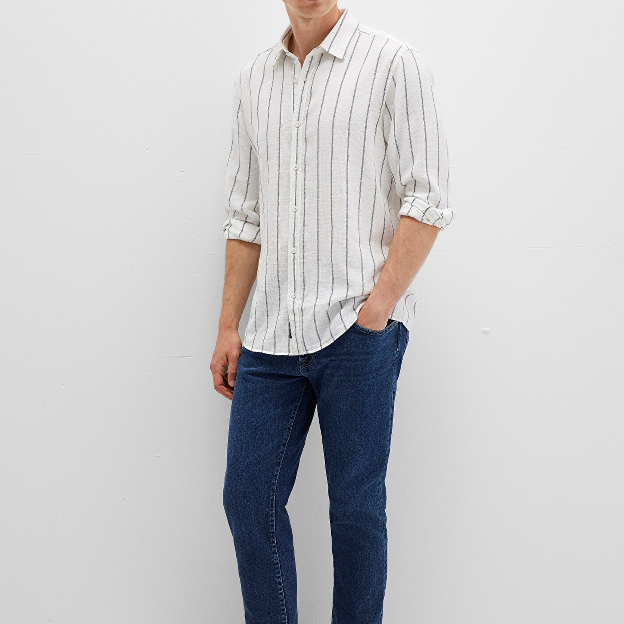 Mavi Çizgili Beyaz Gömlek Regular Fit / Normal Kesim 0211712-90938