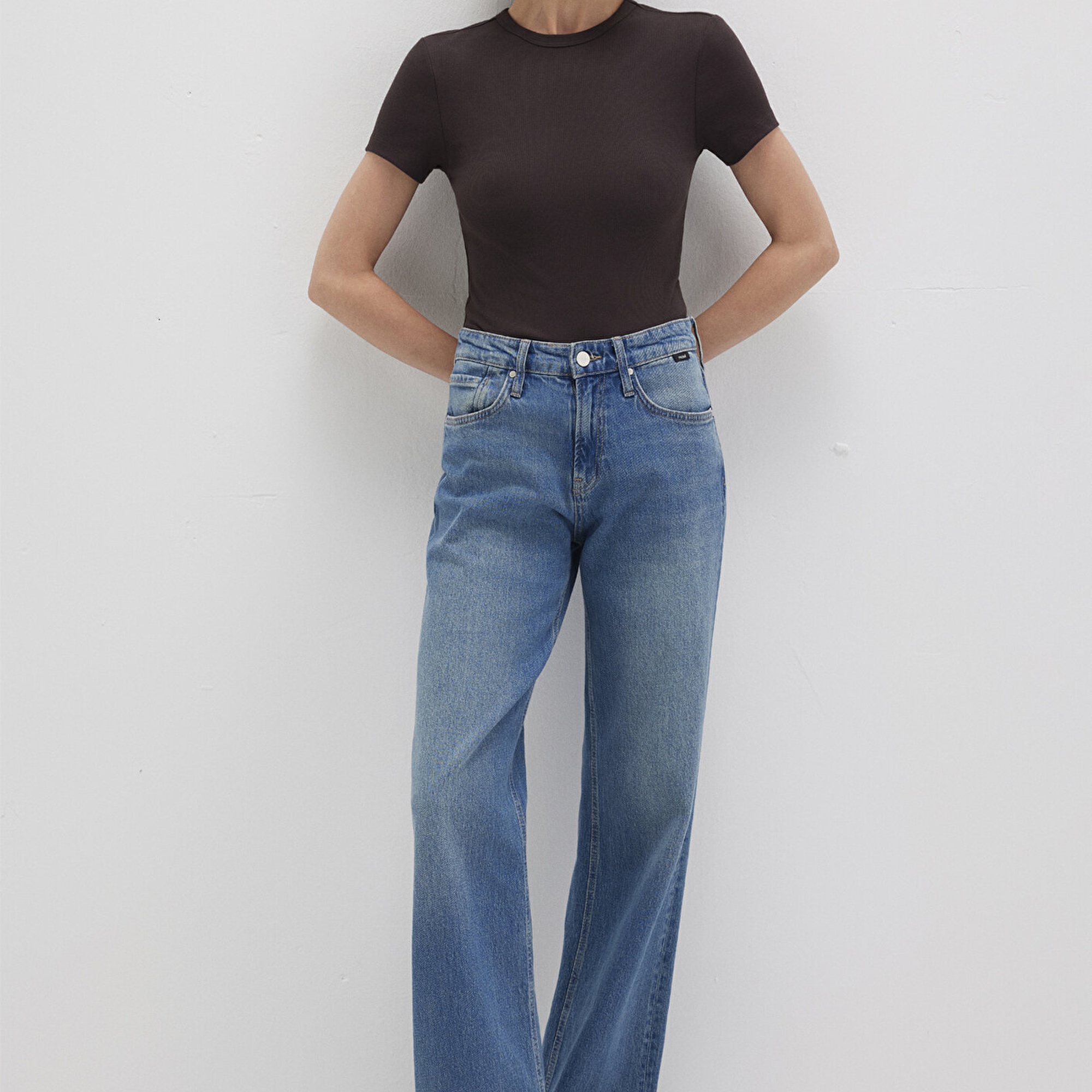 Mavi Kahverengi Basic Tişört Fitted / Vücuda Oturan Kesim 1613081-70240