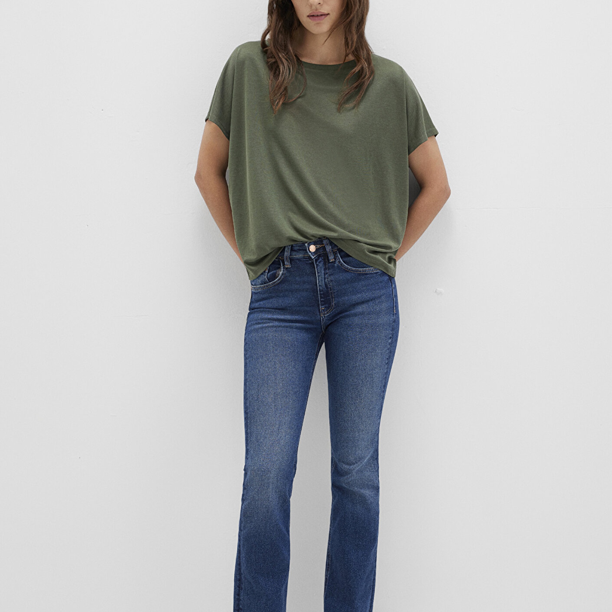 Mavi Lux Touch TENCEL TM Modal Yeşil Basic Tişört Loose Fit / Bol Rahat Kesim 167245-71551