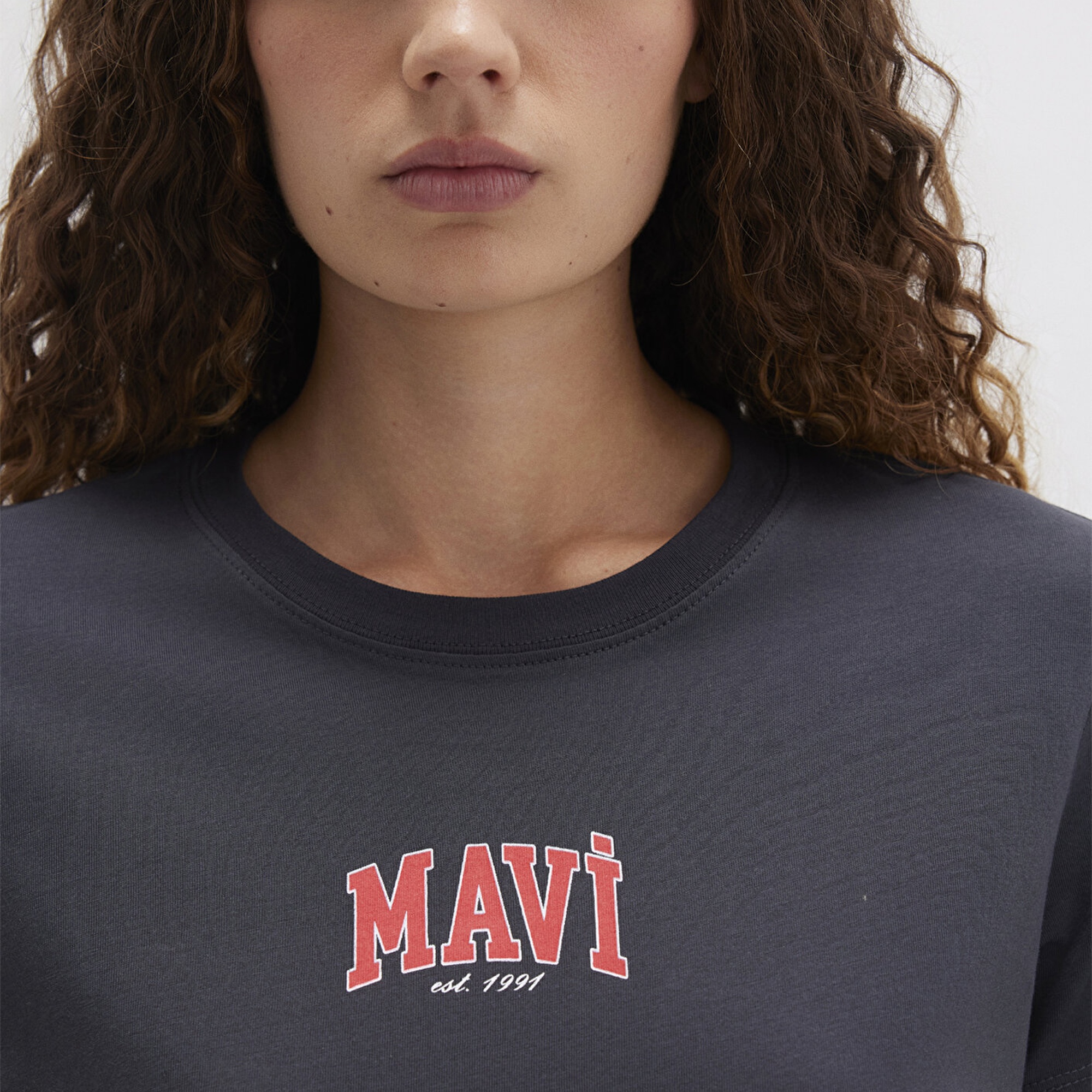 Mavi Mavi Logo Baskılı Antrasit Tişört Regular Fit / Normal Kesim 1613412-70087