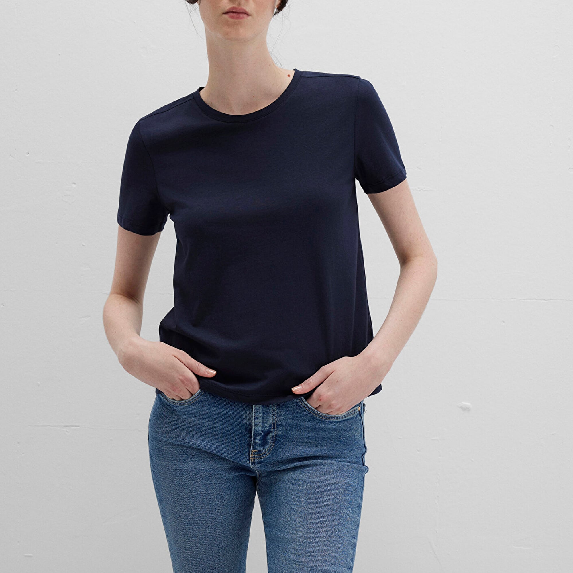 Mavi Lacivert Basic Tişört Slim Fit / Dar Kesim 1613406-86623