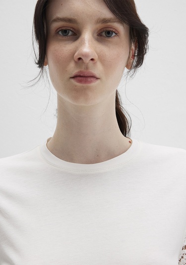  Mavi Dantel Detaylı Ekru Tişört Regular Fit / Normal Kesim 1613515-70057