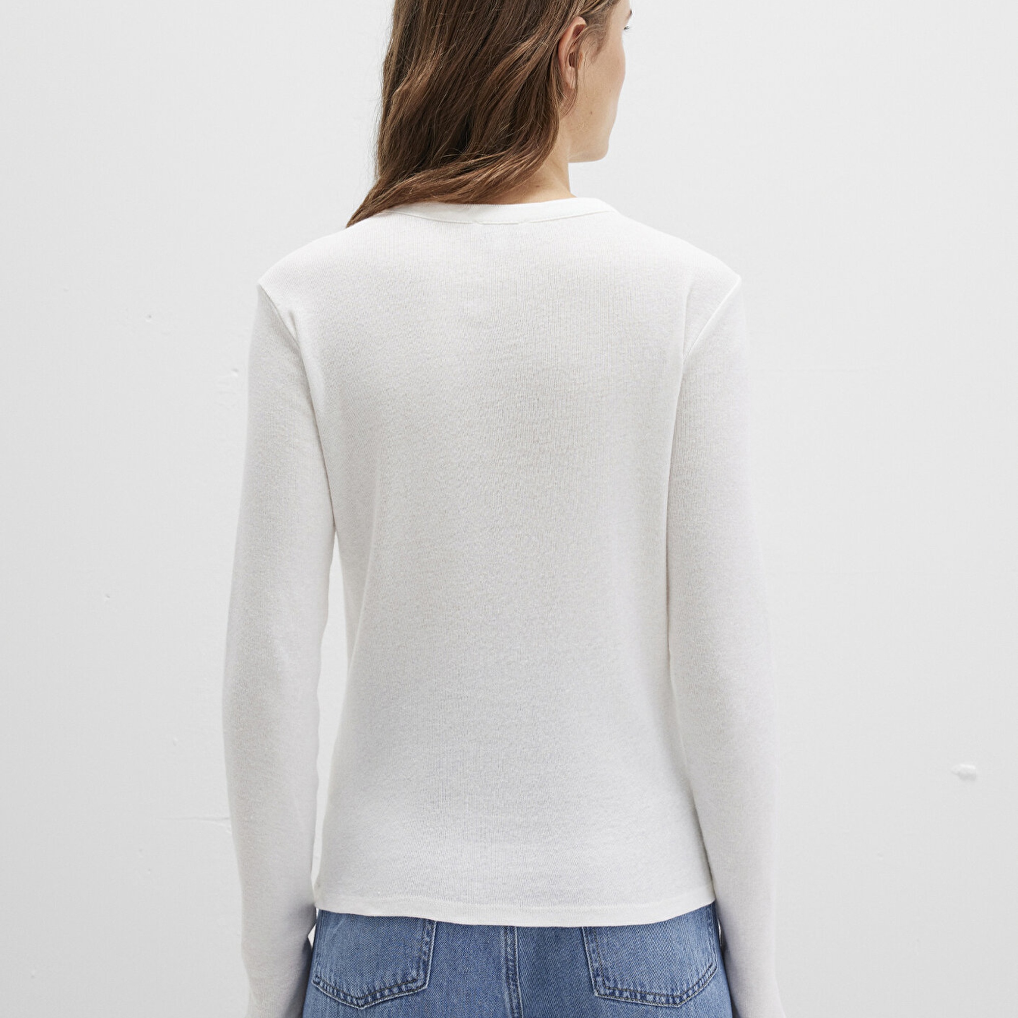 Mavi Düğme Detaylı Ekru Tişört Slim Fit / Dar Kesim 1613401-70057