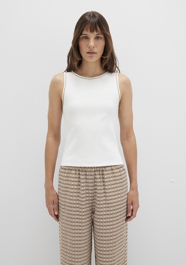  Mavi Dikiş Detaylı Beyaz Top Fitted / Vücuda Oturan Kesim 1613338-70057