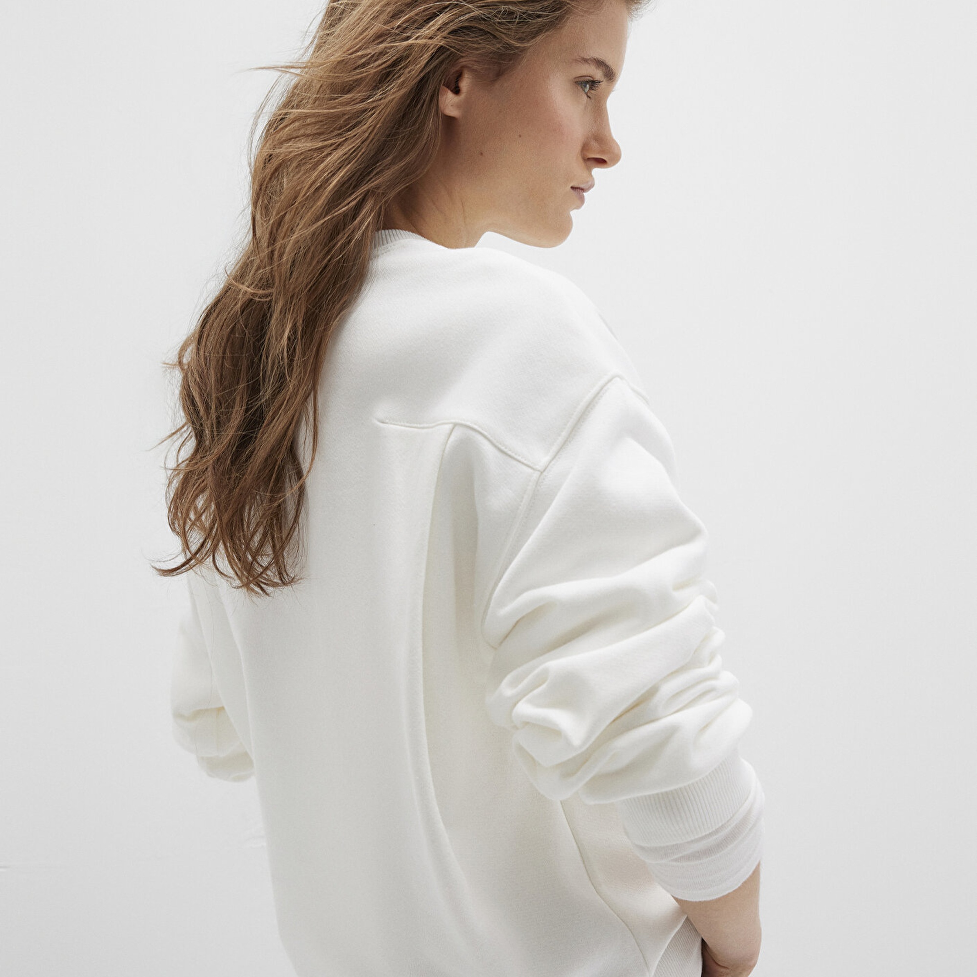 Mavi Bisiklet Yaka Ekru Sweatshirt 1S10358-70057