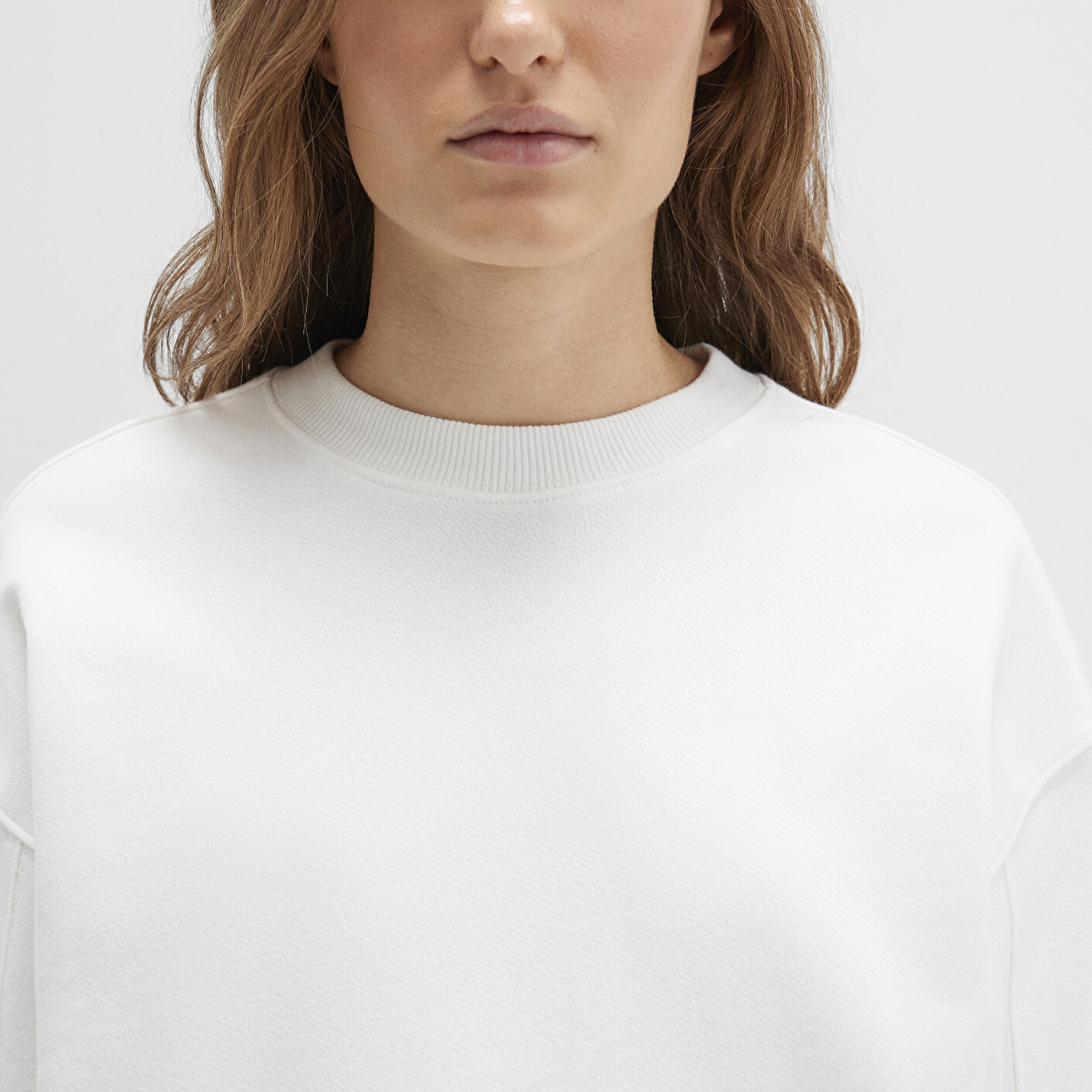 Mavi Bisiklet Yaka Ekru Sweatshirt 1S10358-70057